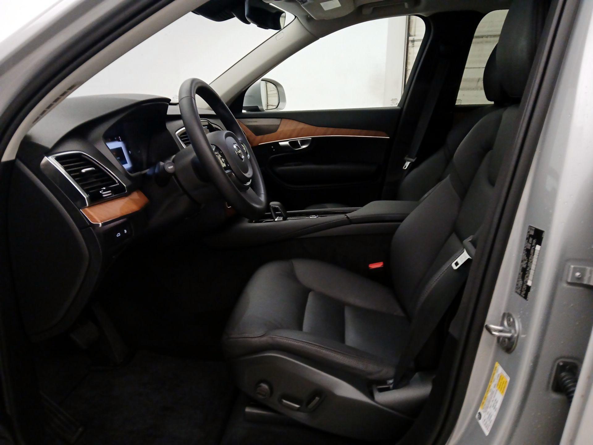 Thumbnail: 2024 Volvo XC90 - 11