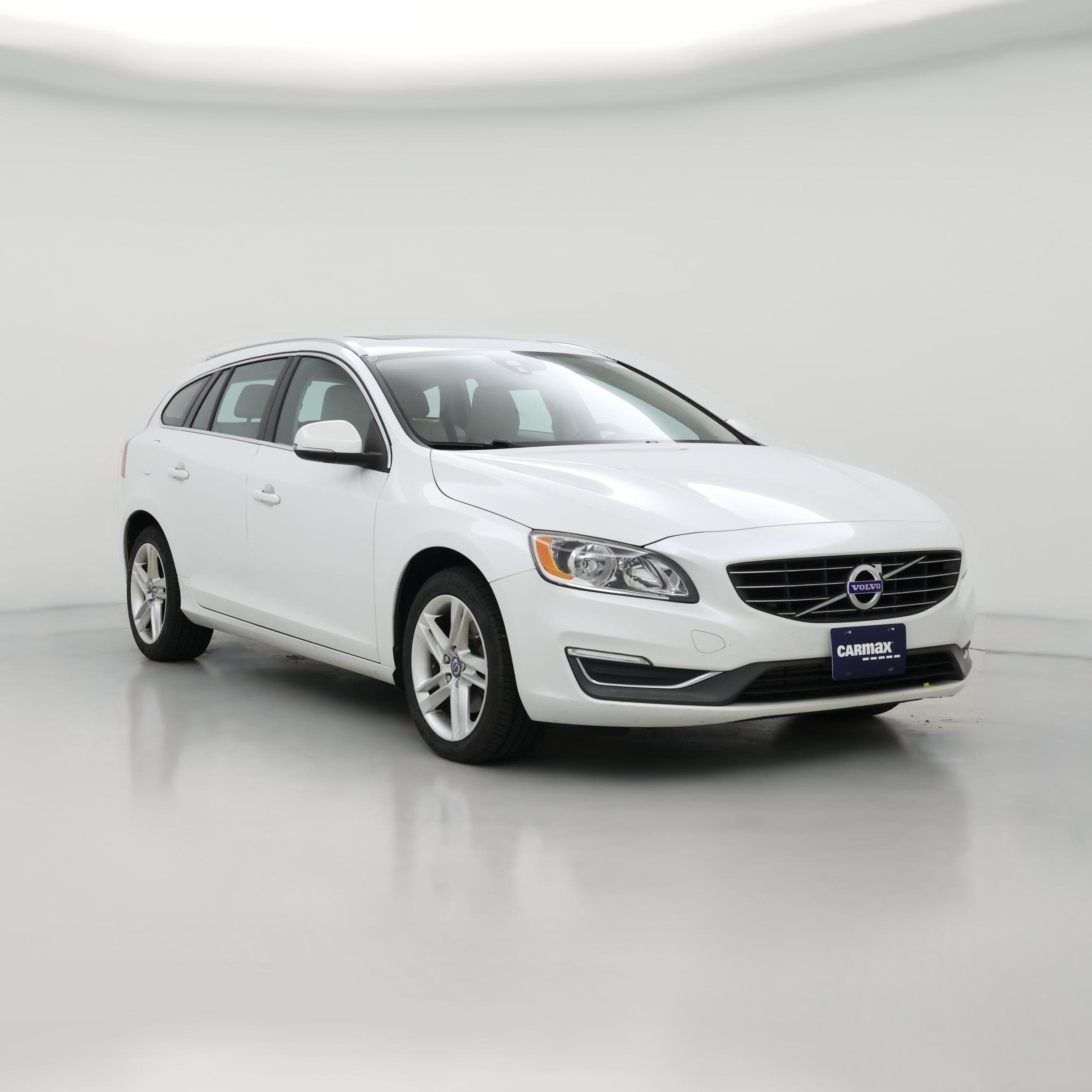 Thumbnail: 2015 Volvo V60 - 1