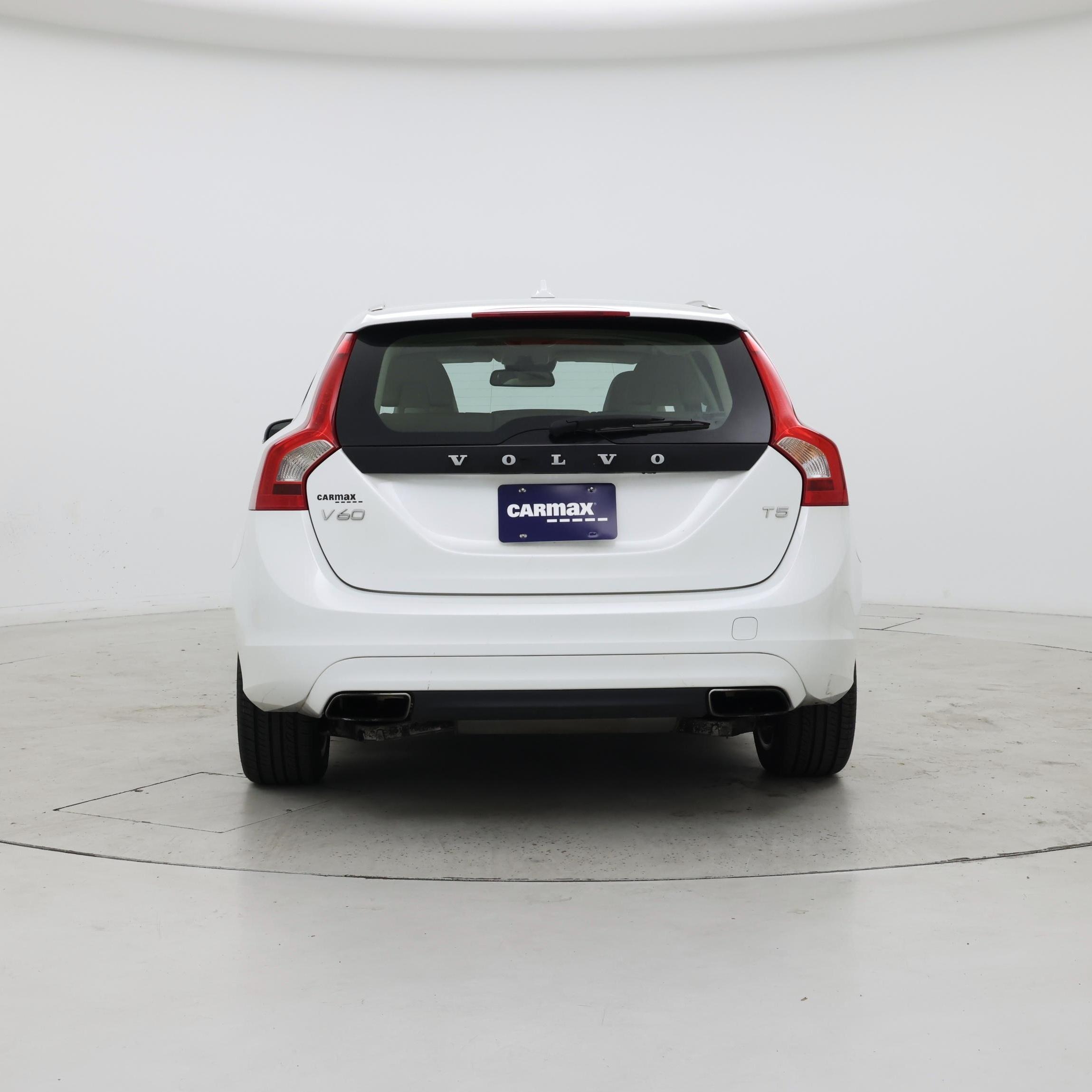 Thumbnail: 2015 Volvo V60 - 6