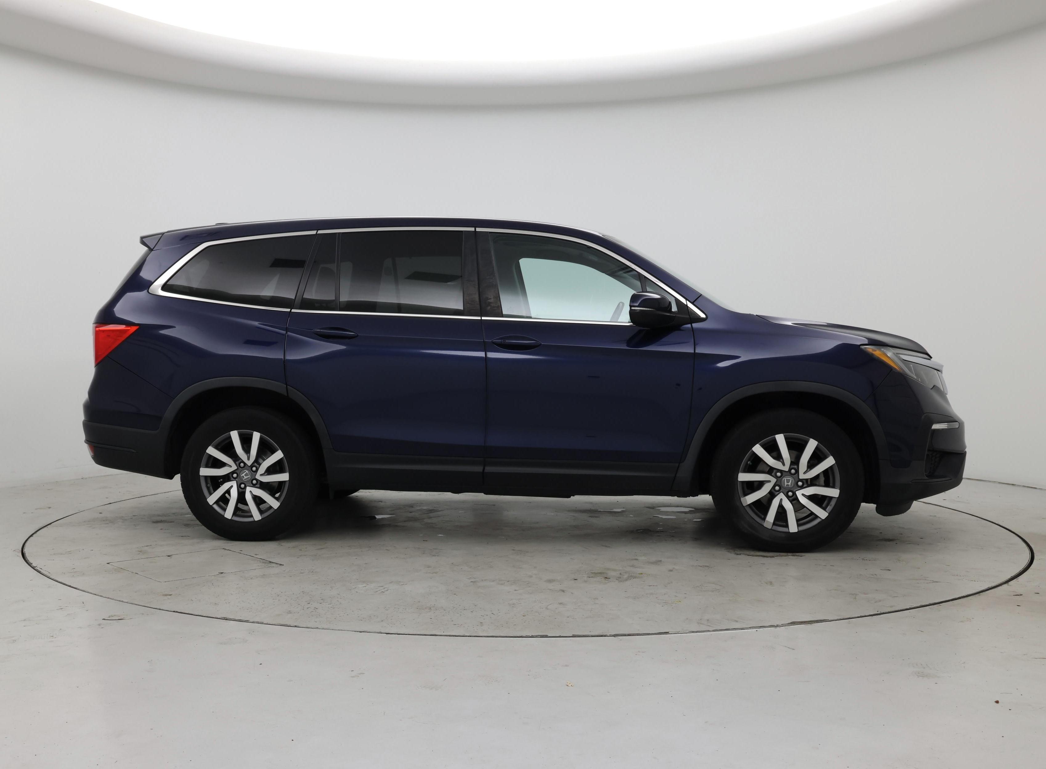 Thumbnail: 2019 Honda Pilot - 7