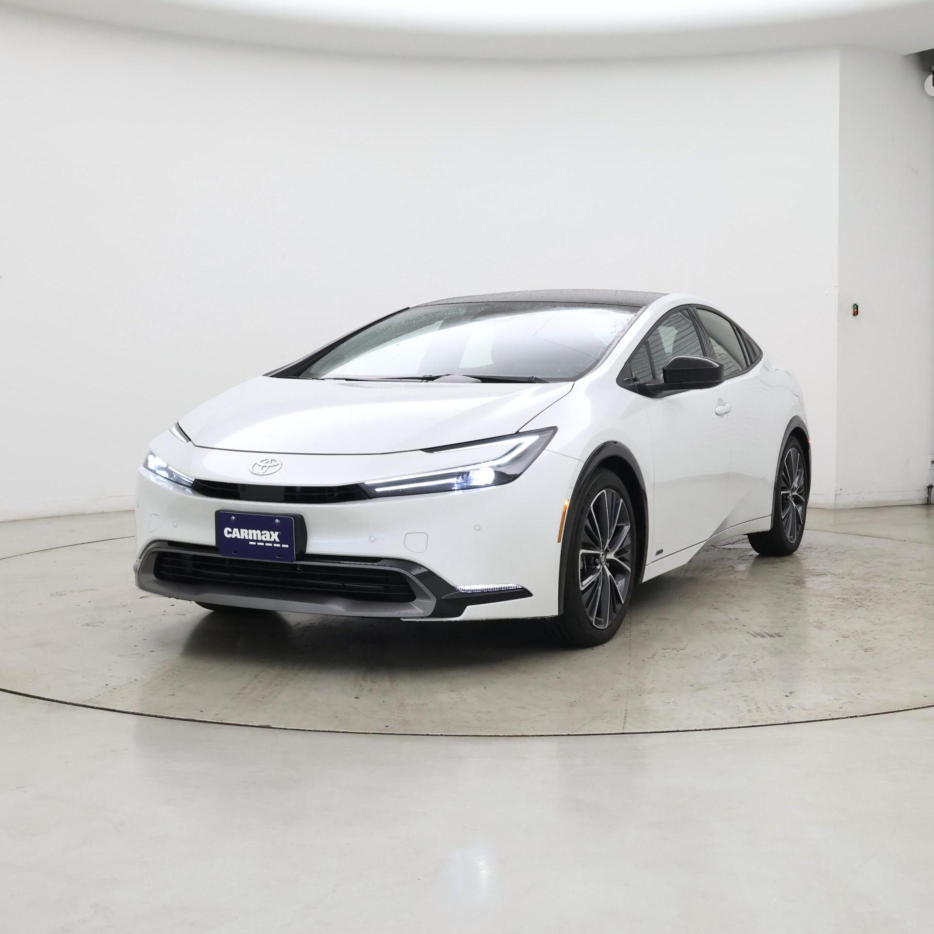 Thumbnail: 2024 Toyota Prius - 4