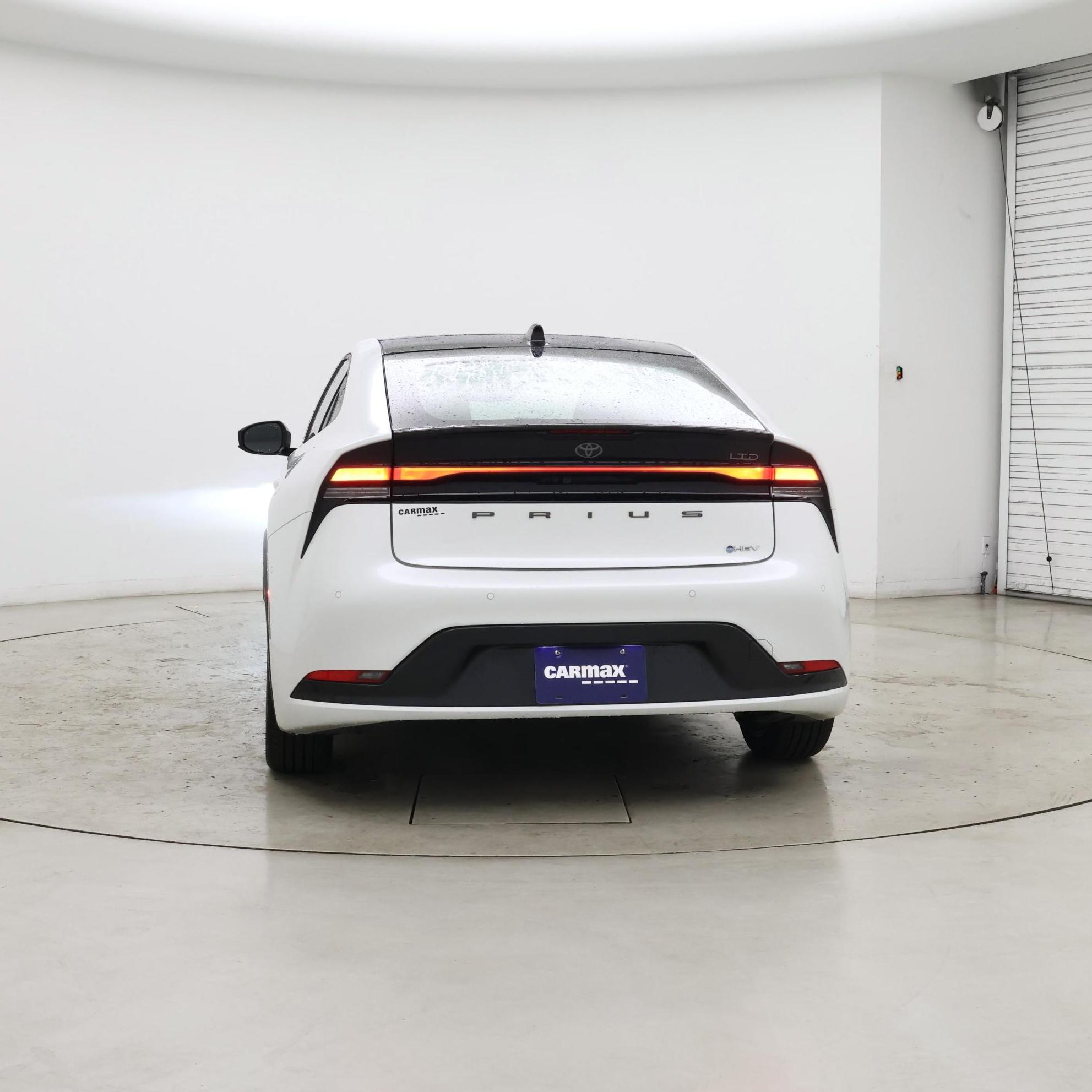 Thumbnail: 2024 Toyota Prius - 6