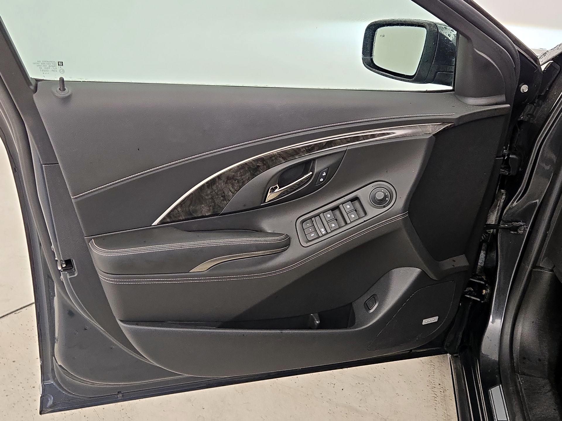 Thumbnail: 2014 Buick LaCrosse - 12