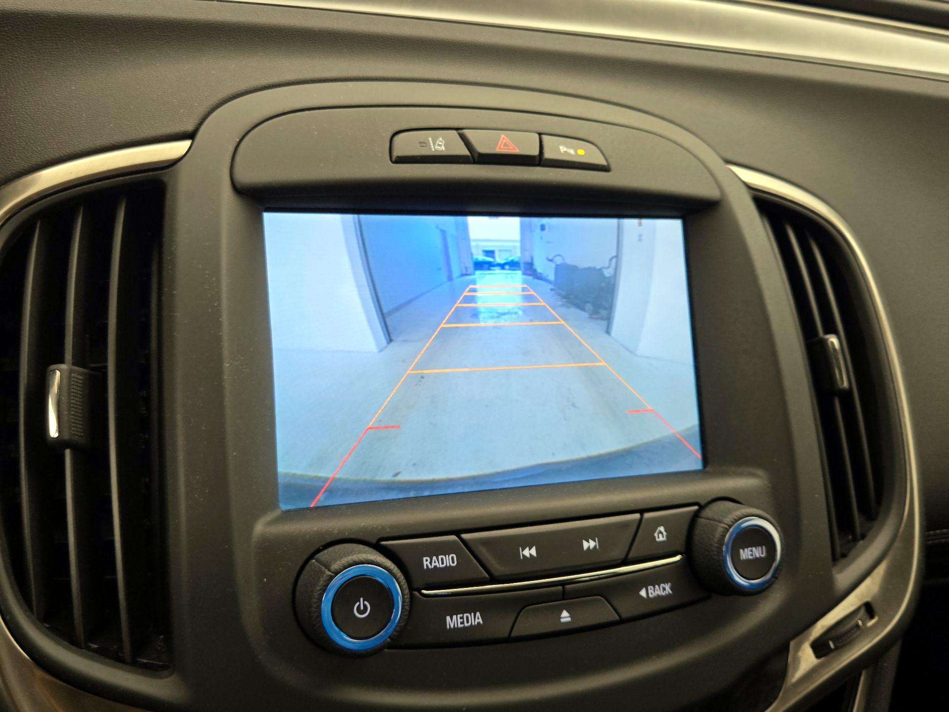 Thumbnail: 2014 Buick LaCrosse - 15