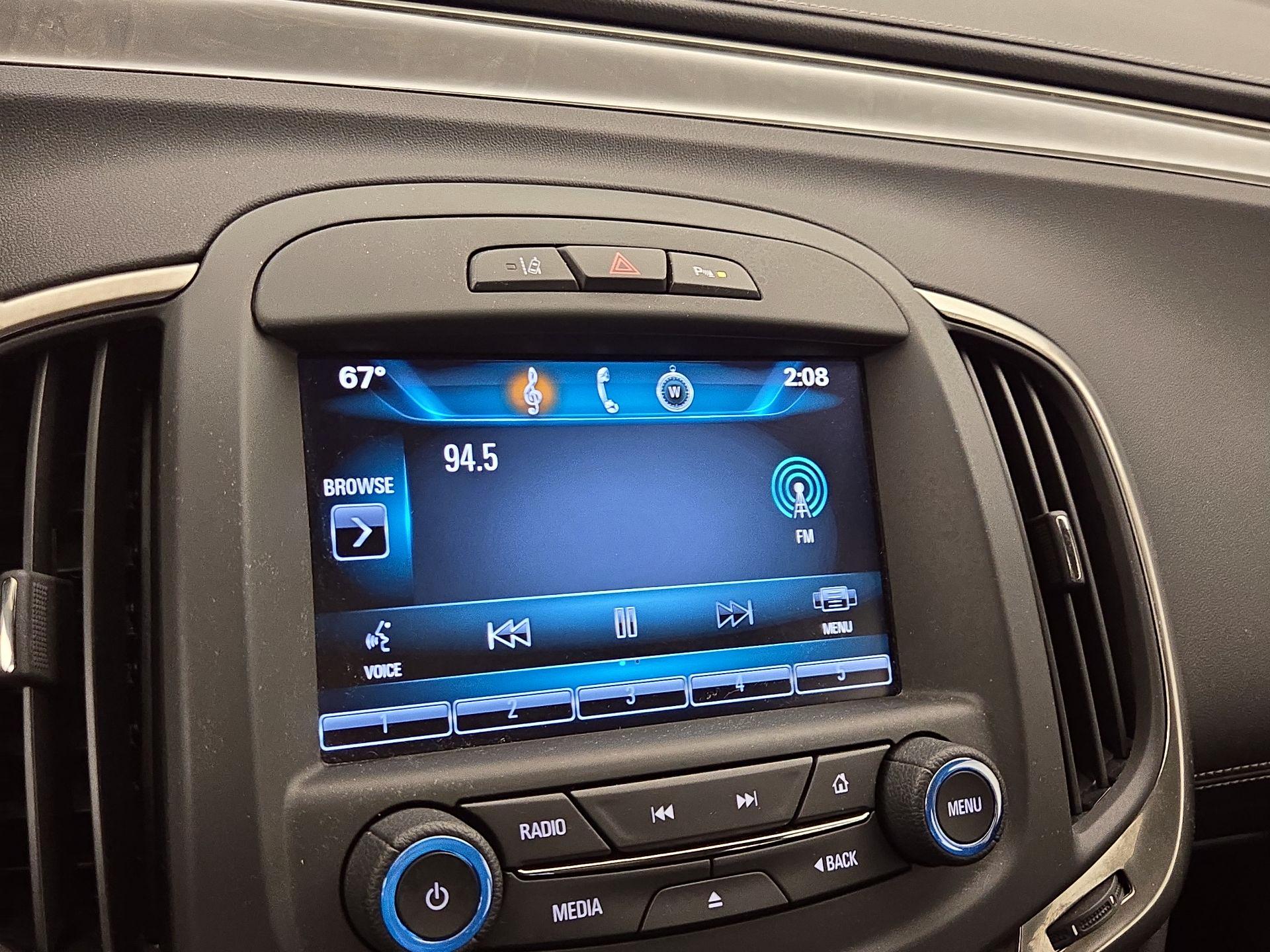 Thumbnail: 2014 Buick LaCrosse - 16