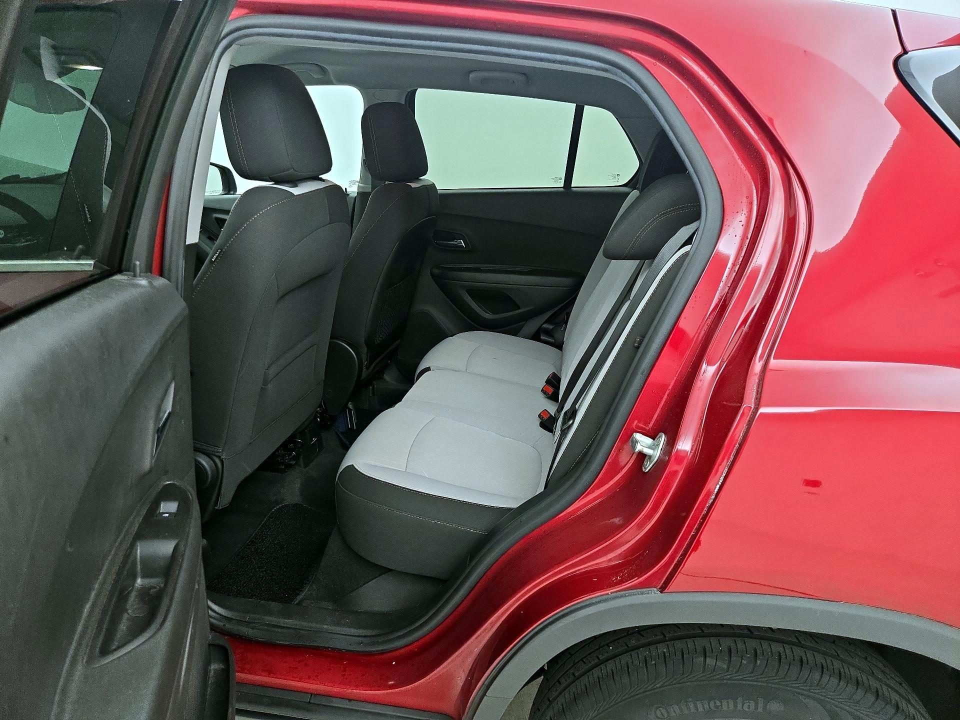 Thumbnail: 2020 Chevrolet Trax - 19