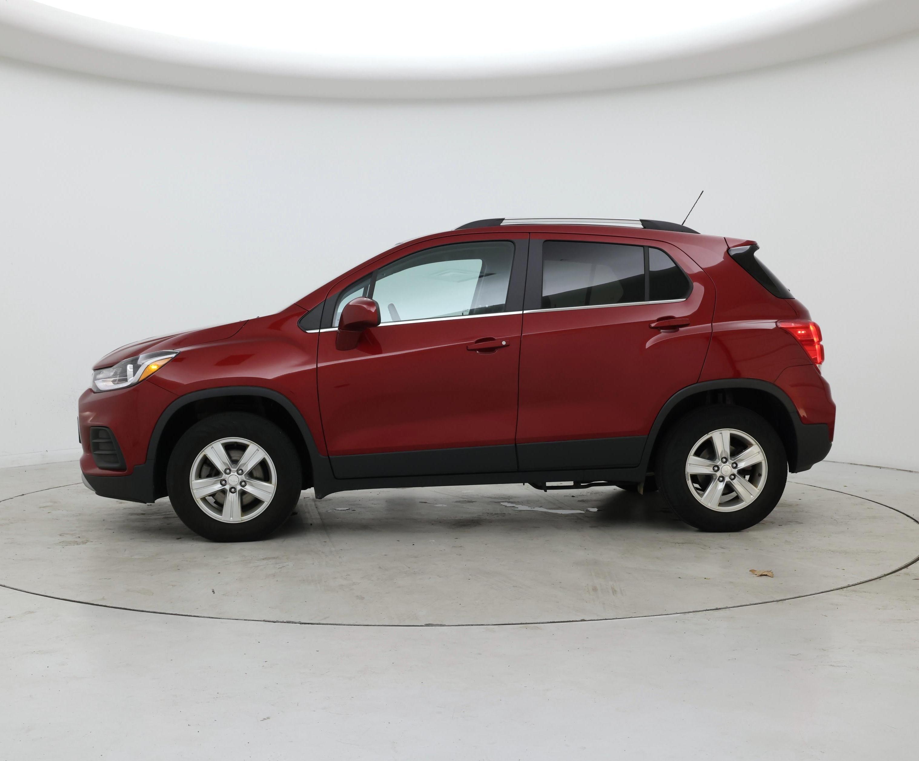 Thumbnail: 2020 Chevrolet Trax - 3
