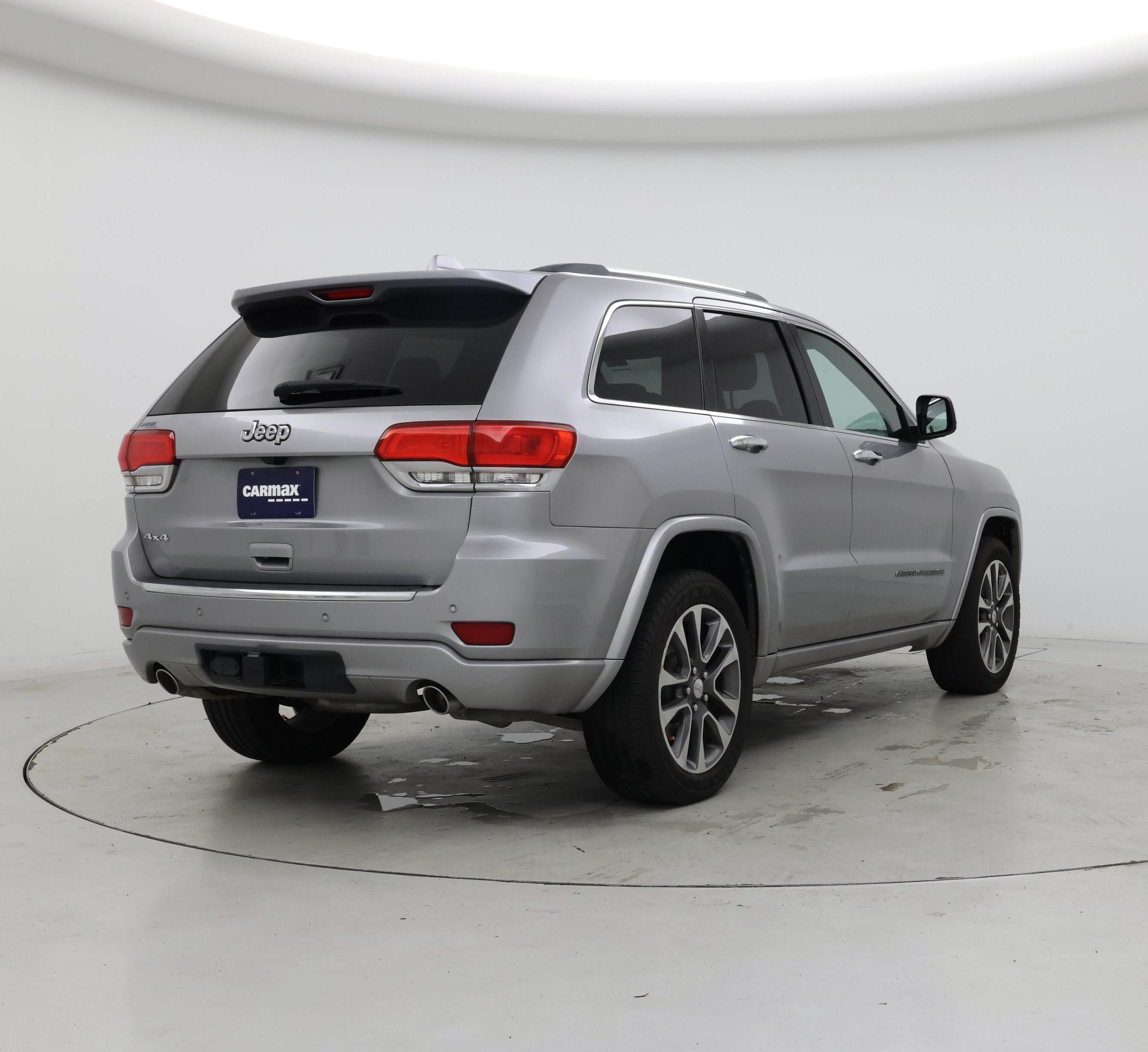 Thumbnail: 2018 Jeep Grand Cherokee - 8