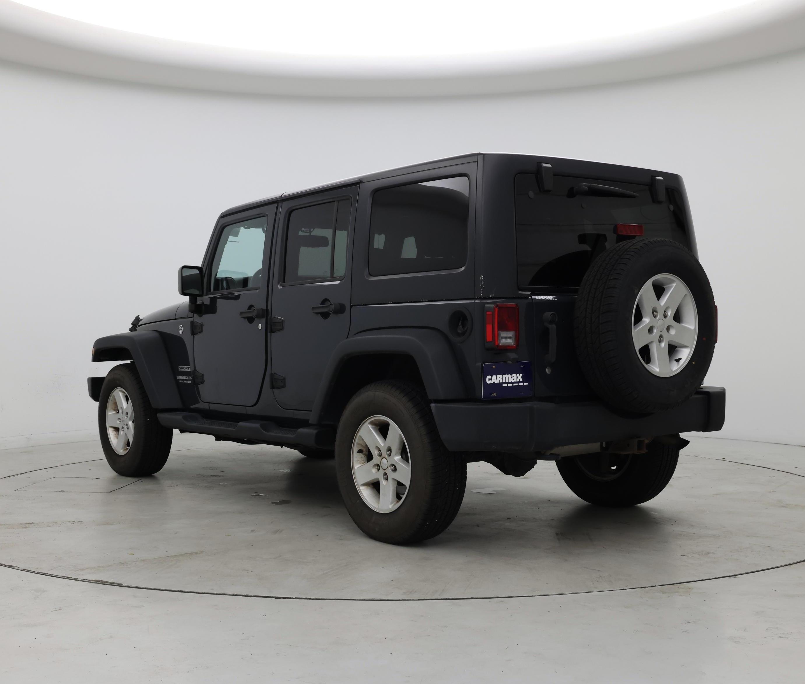 Thumbnail: 2017 Jeep Wrangler - 2