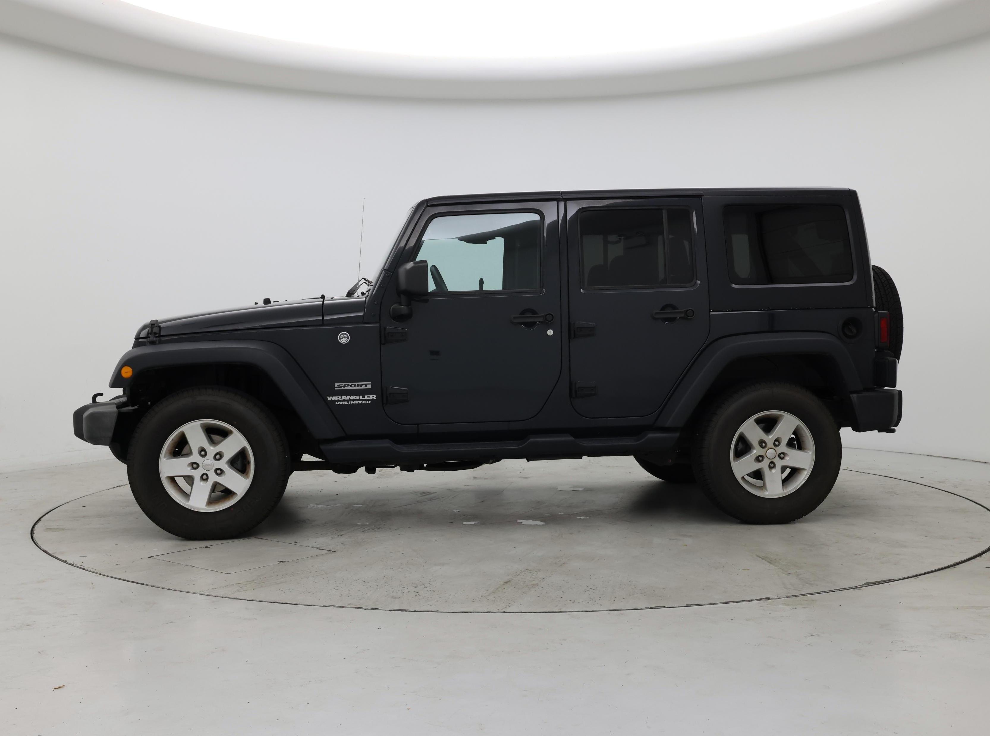 Thumbnail: 2017 Jeep Wrangler - 3