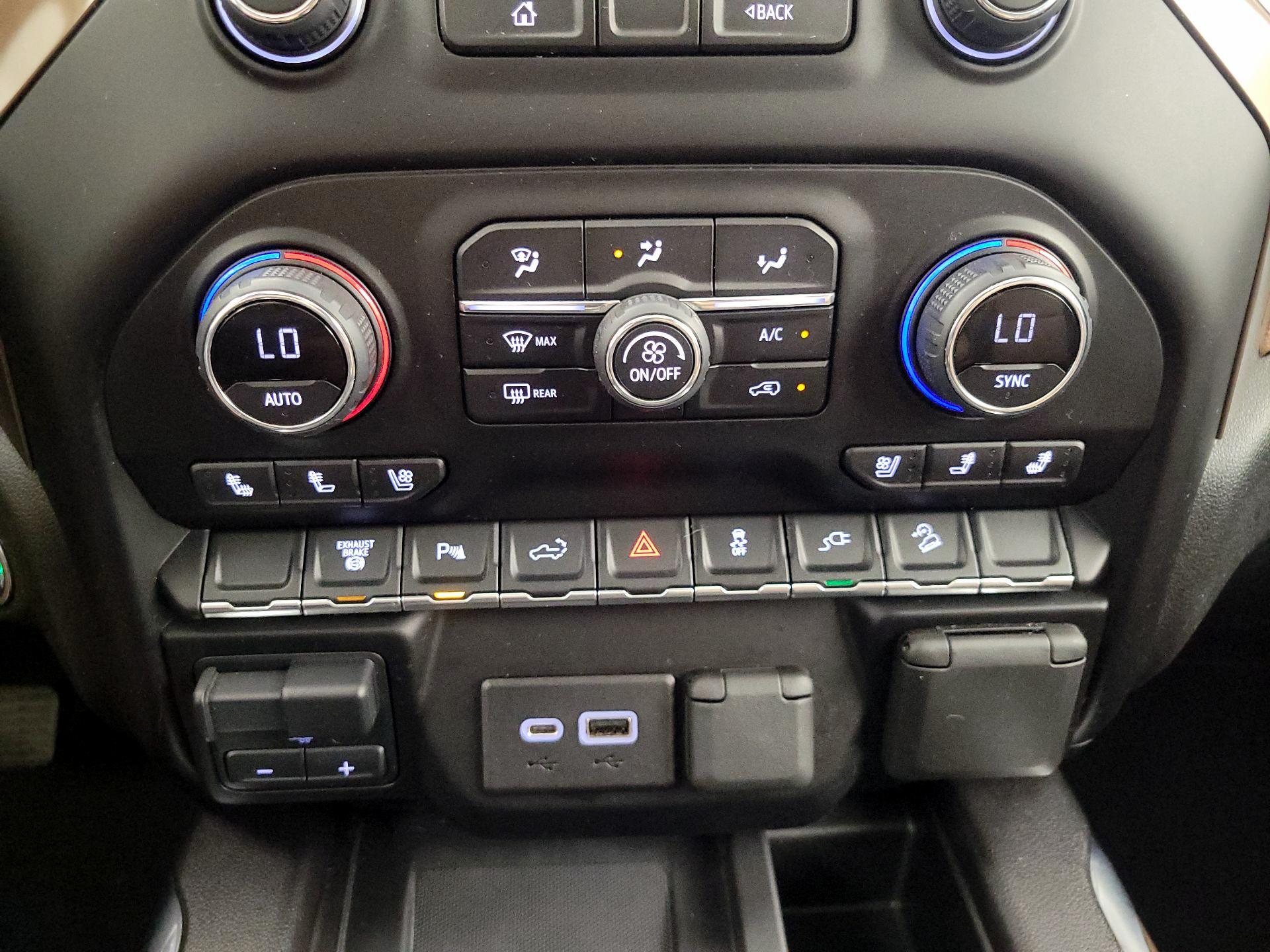 Thumbnail: 2021 Chevrolet Silverado 2500 - 17