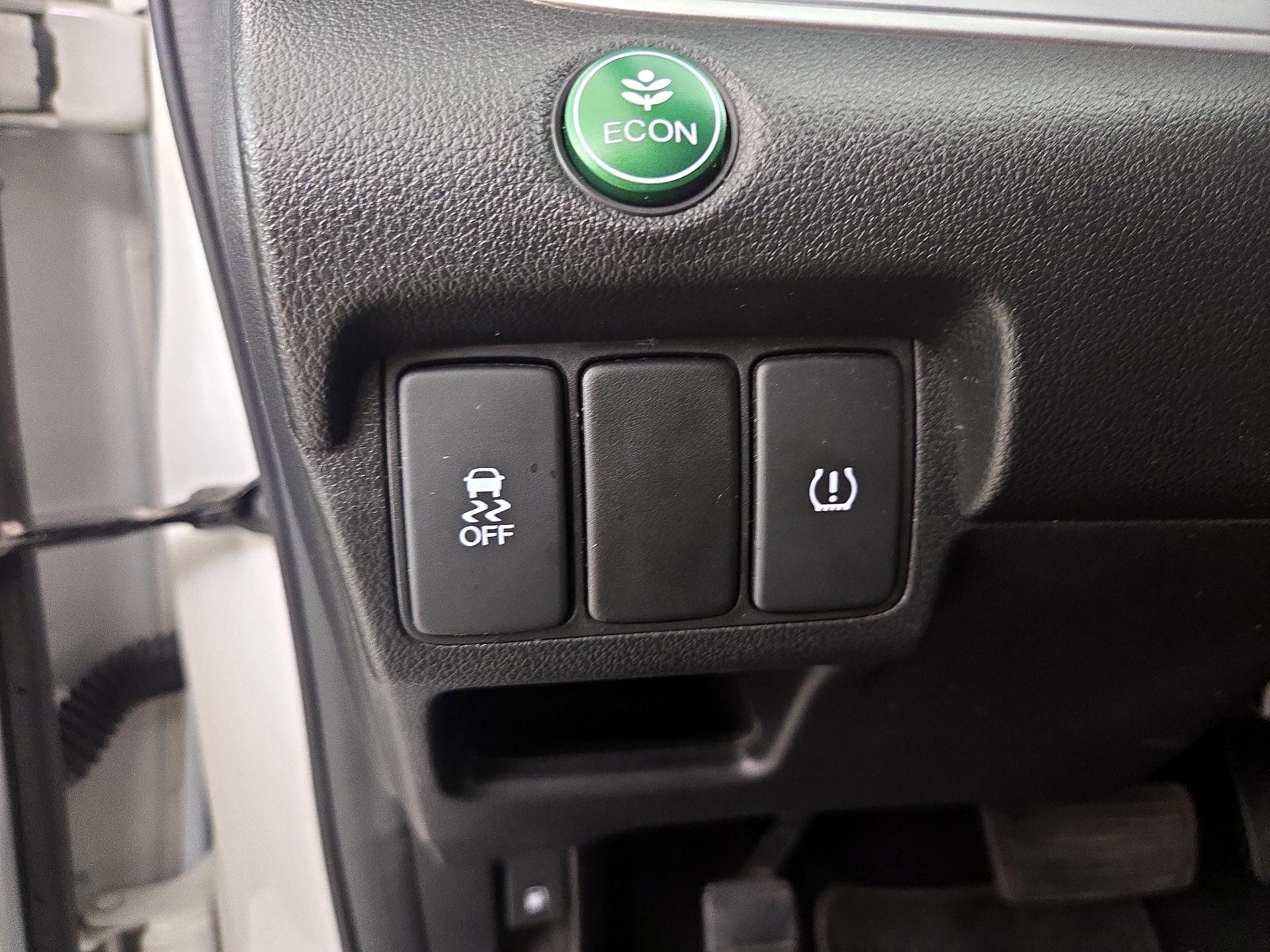 Thumbnail: 2016 Honda CR-V - 13