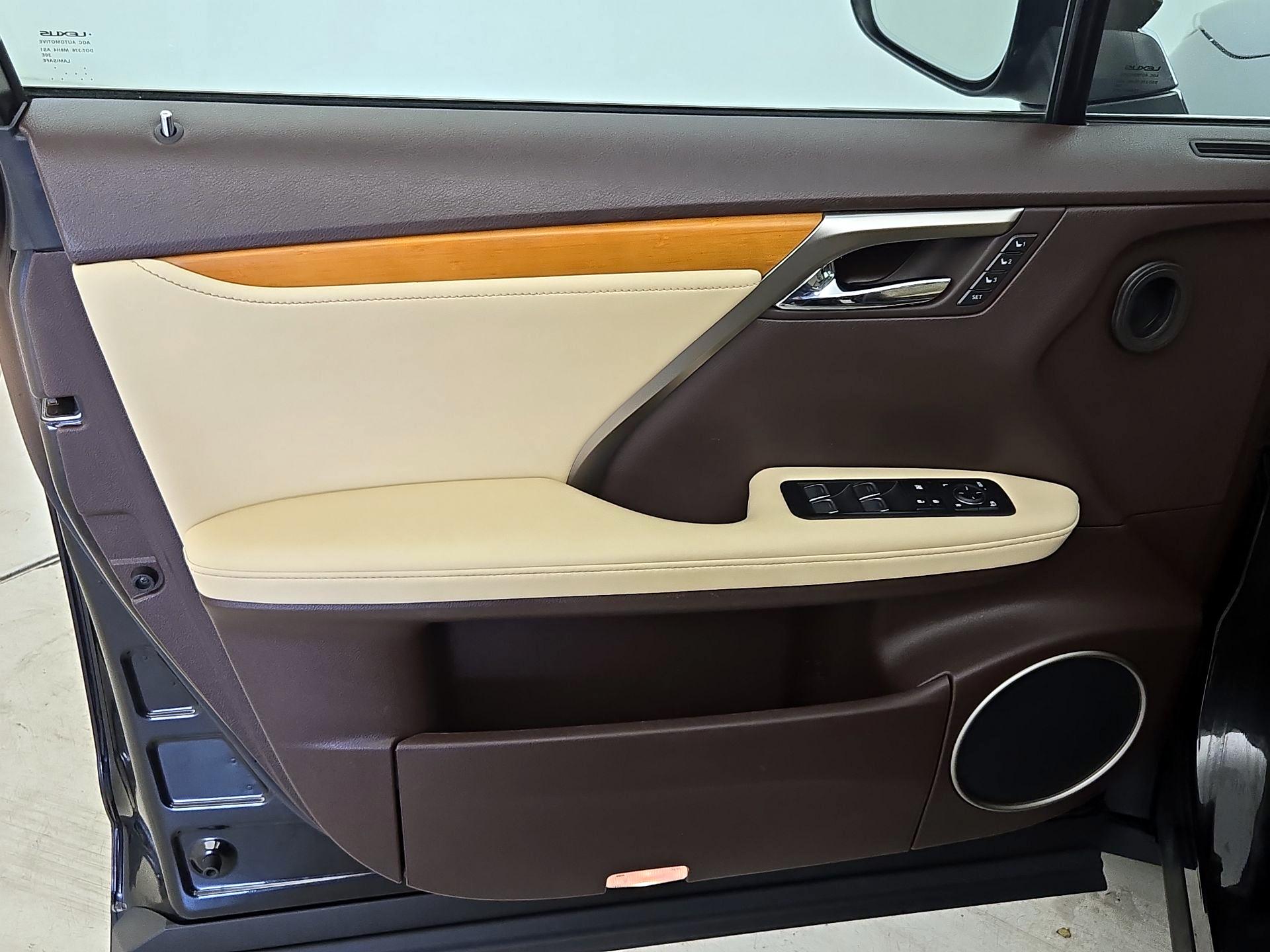 Thumbnail: 2020 Lexus RX - 12