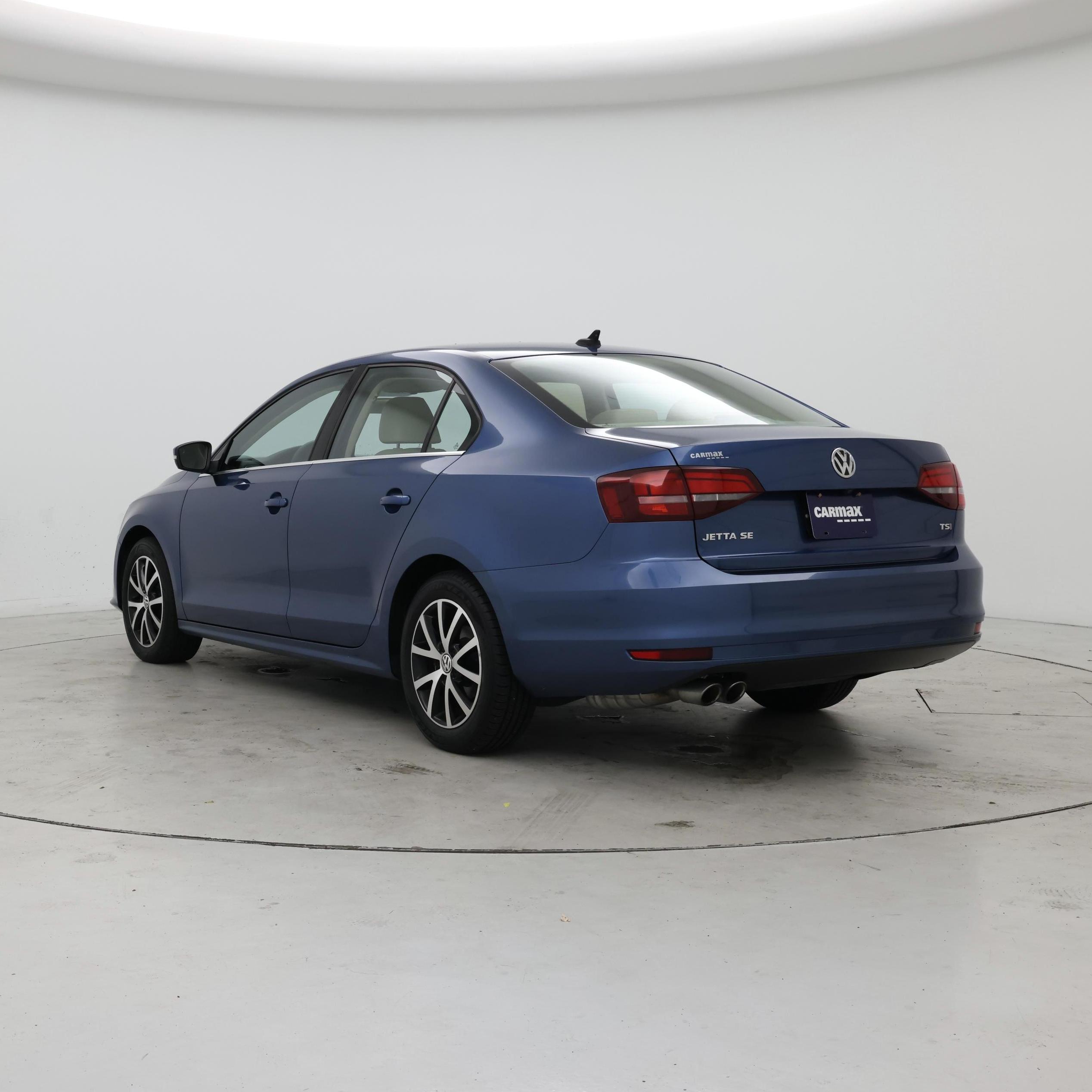 Thumbnail: 2017 Volkswagen Jetta - 2