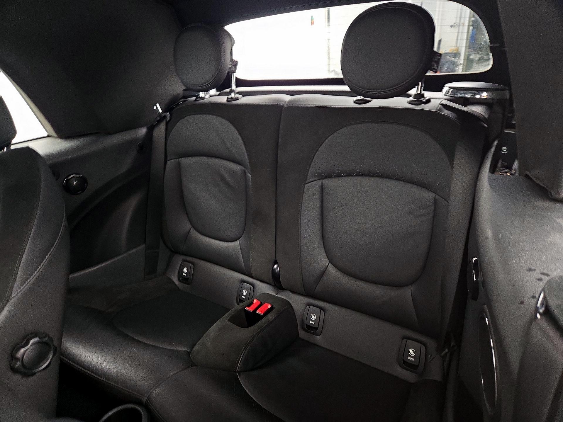 Thumbnail: 2019 MINI Cooper - 20