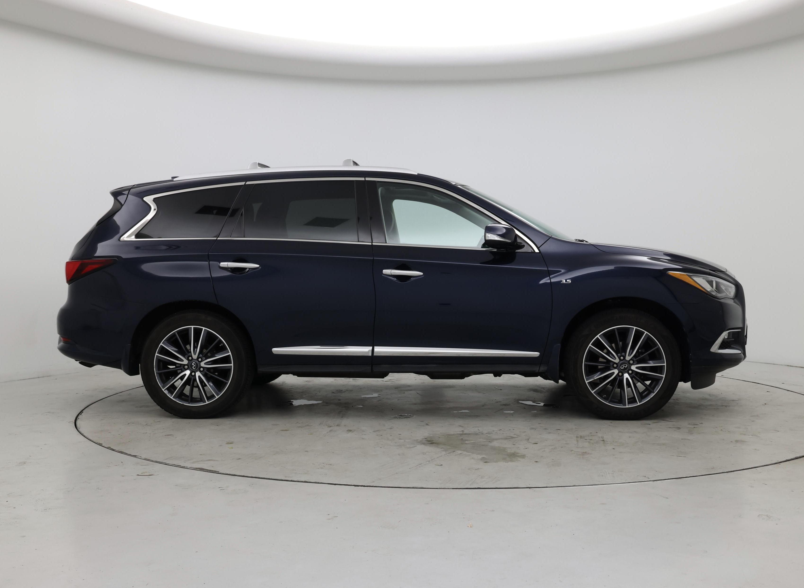 Thumbnail: 2017 INFINITI QX60 - 7