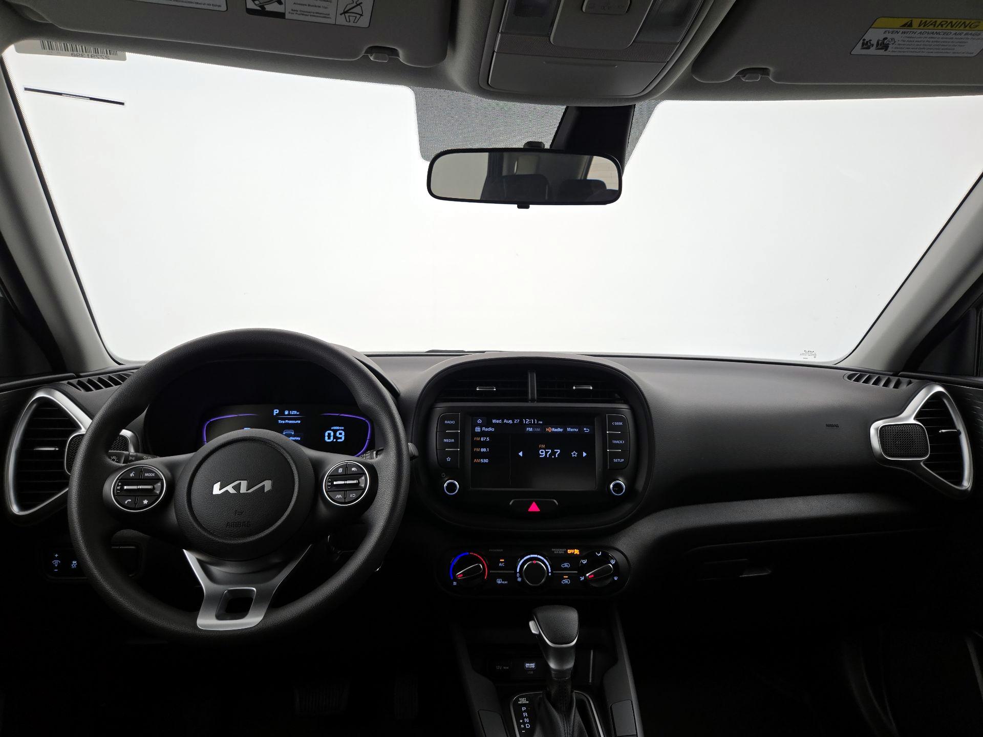 Thumbnail: 2023 Kia Soul - 9