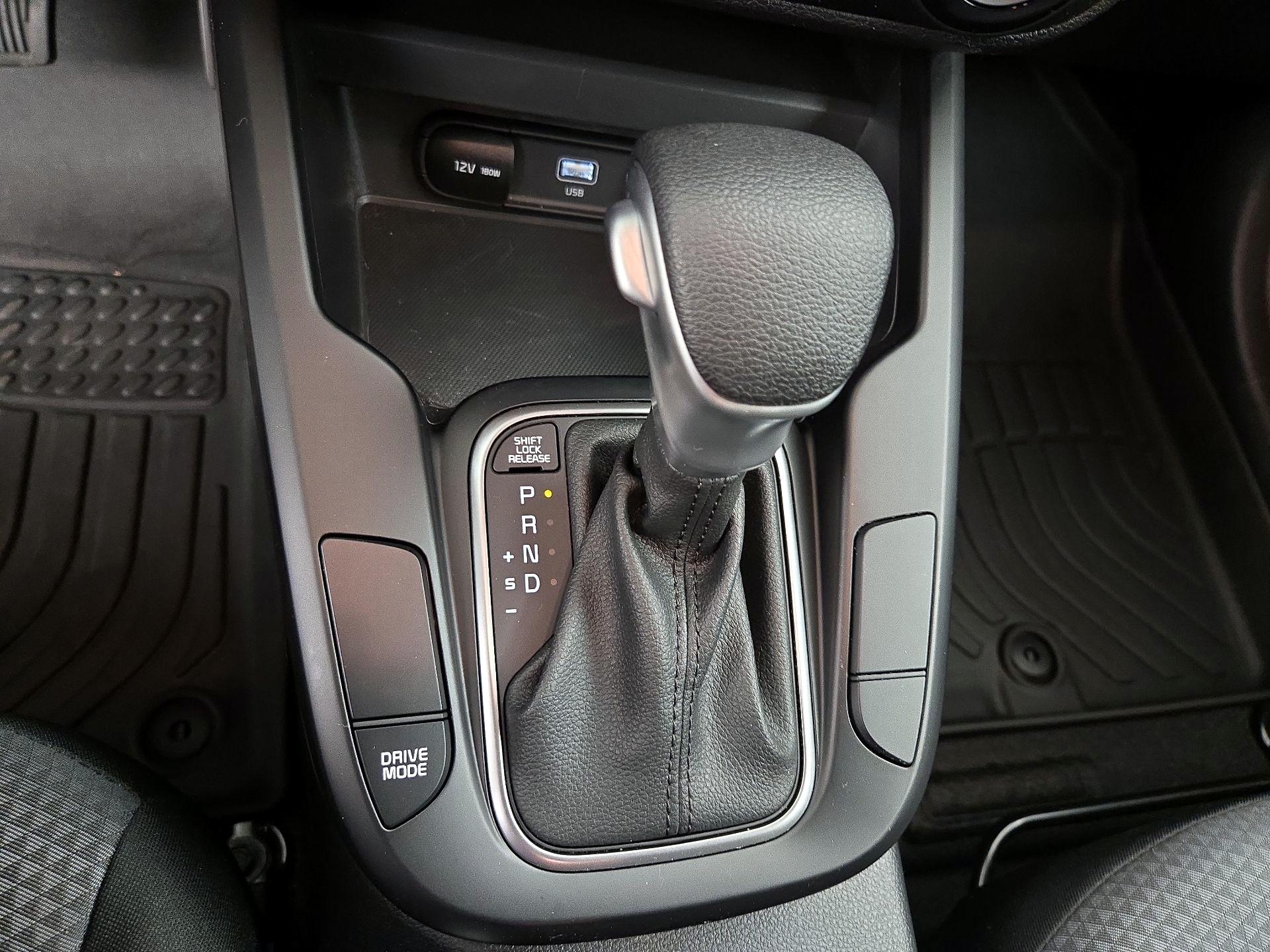 Thumbnail: 2023 Kia Soul - 17