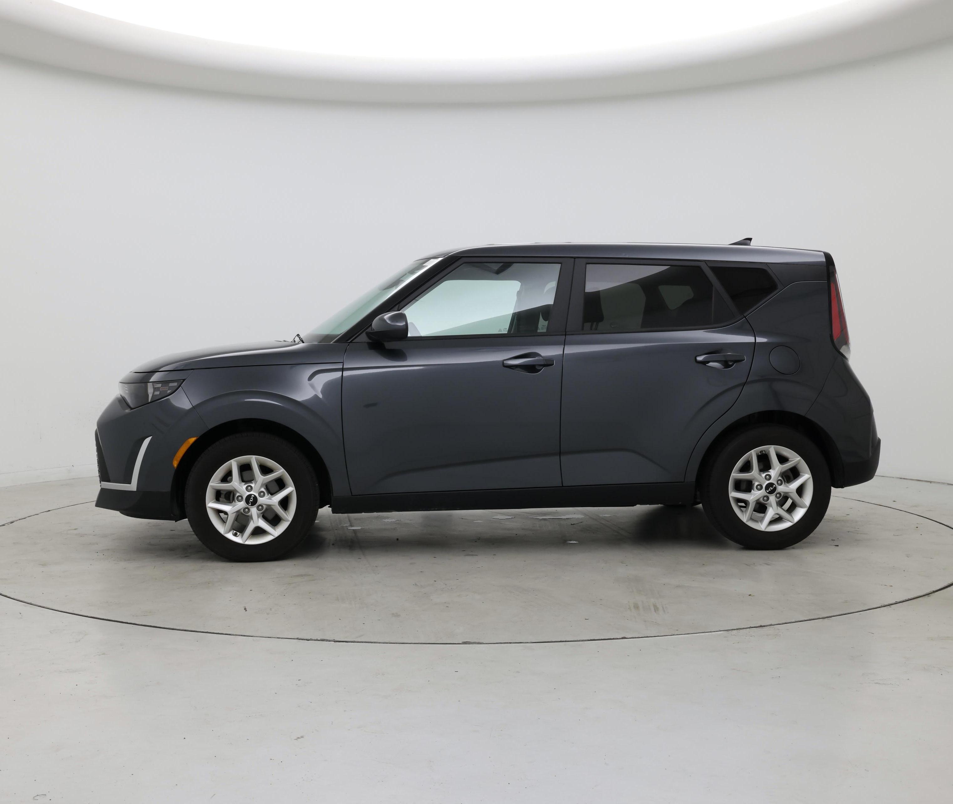 Thumbnail: 2023 Kia Soul - 3
