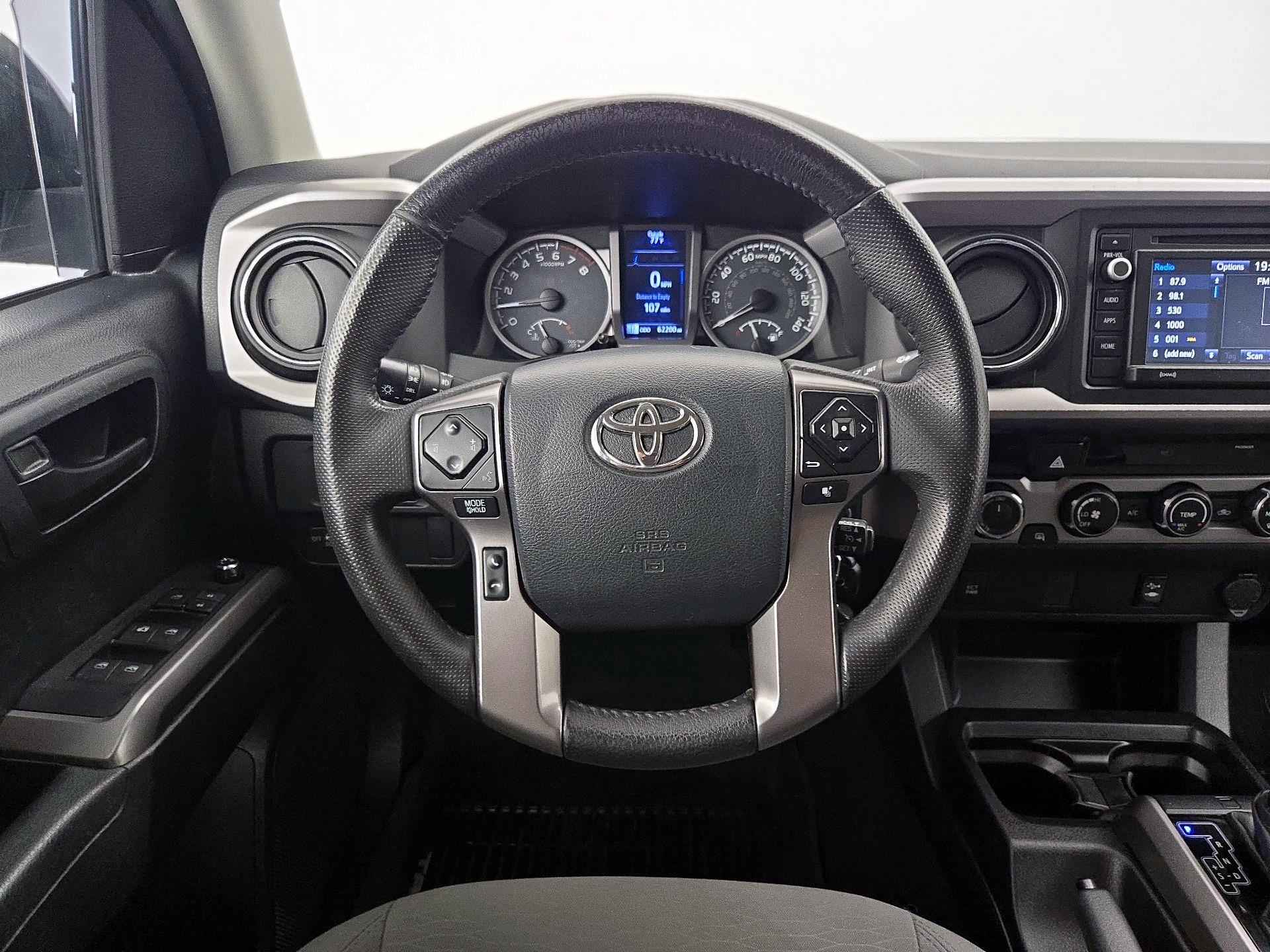 Thumbnail: 2017 Toyota Tacoma - 10