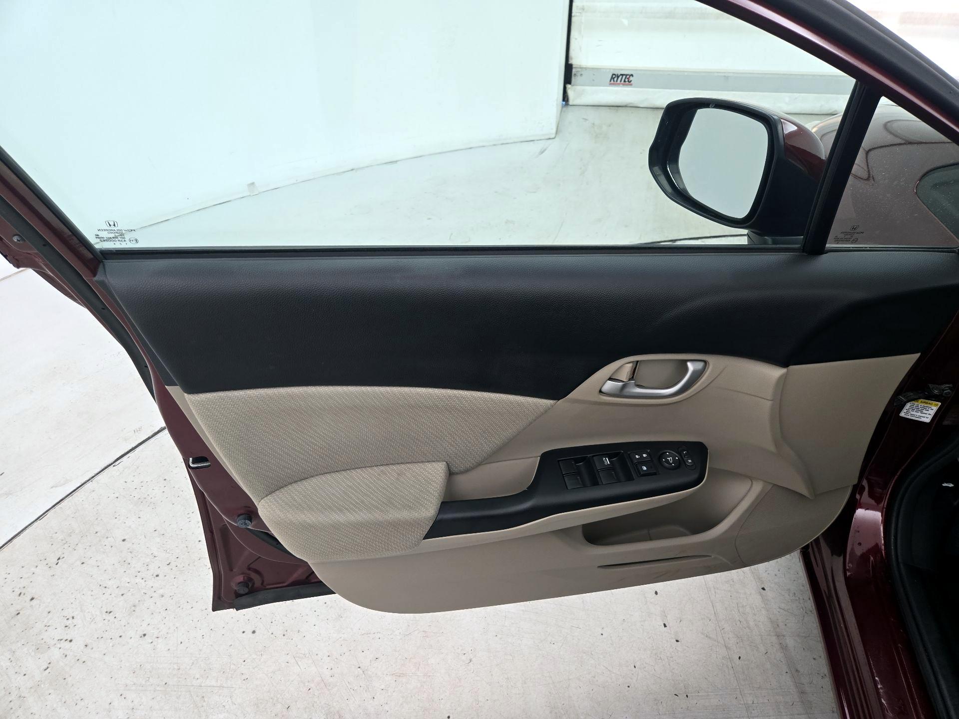 Thumbnail: 2013 Honda Civic - 12
