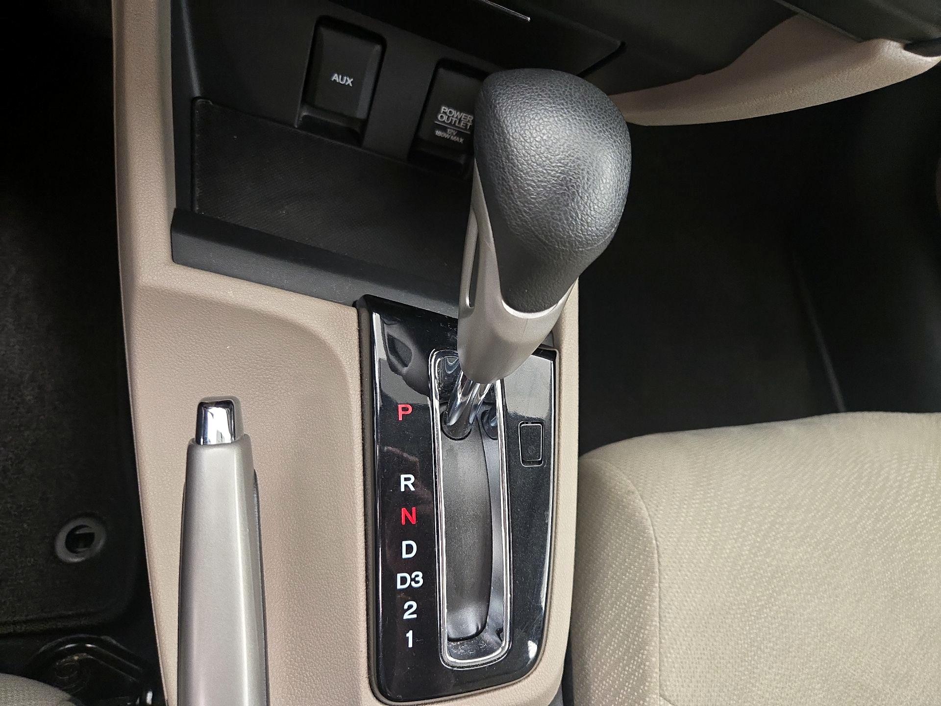 Thumbnail: 2013 Honda Civic - 17