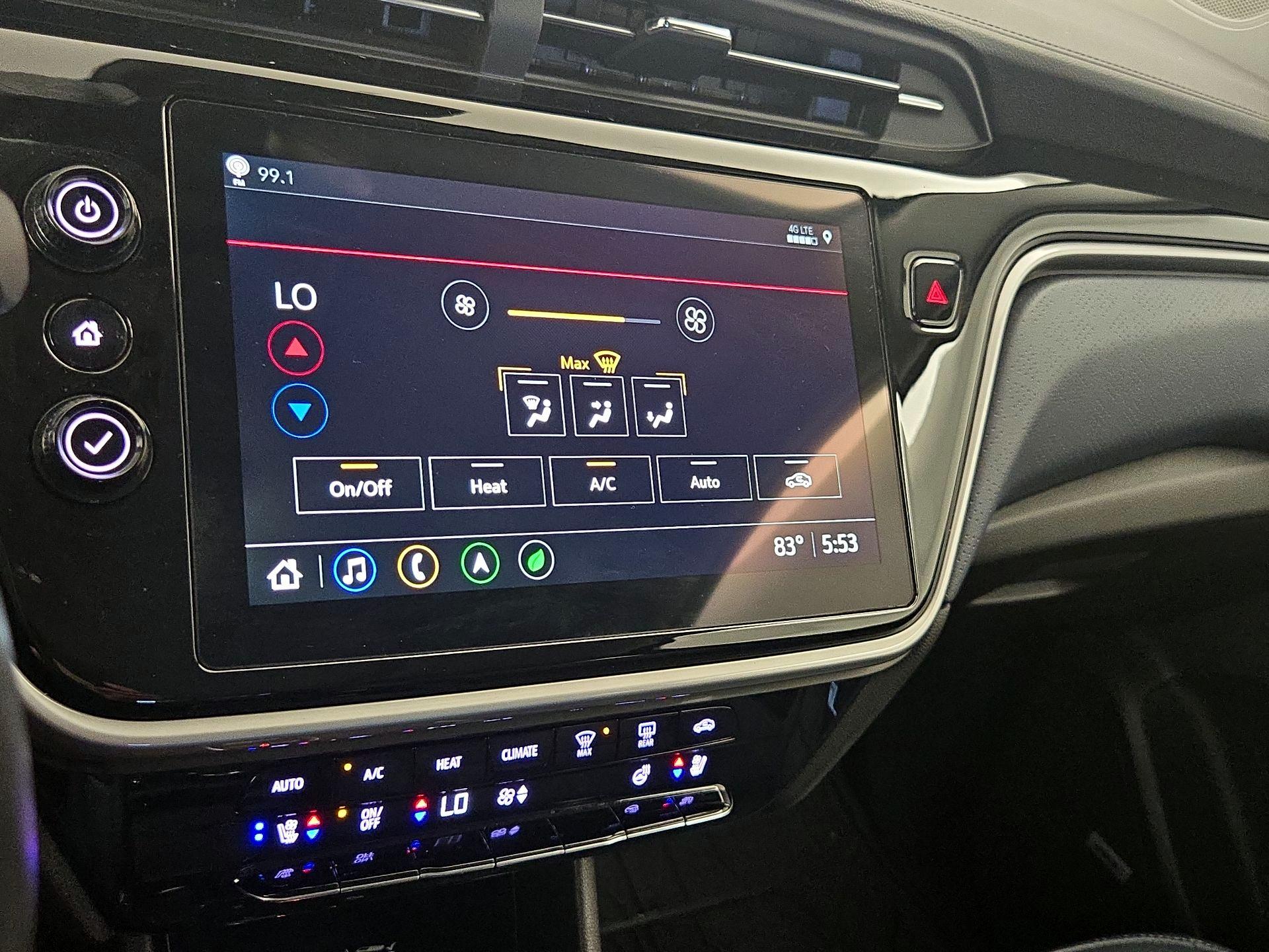 Thumbnail: 2023 Chevrolet Bolt EUV - 17