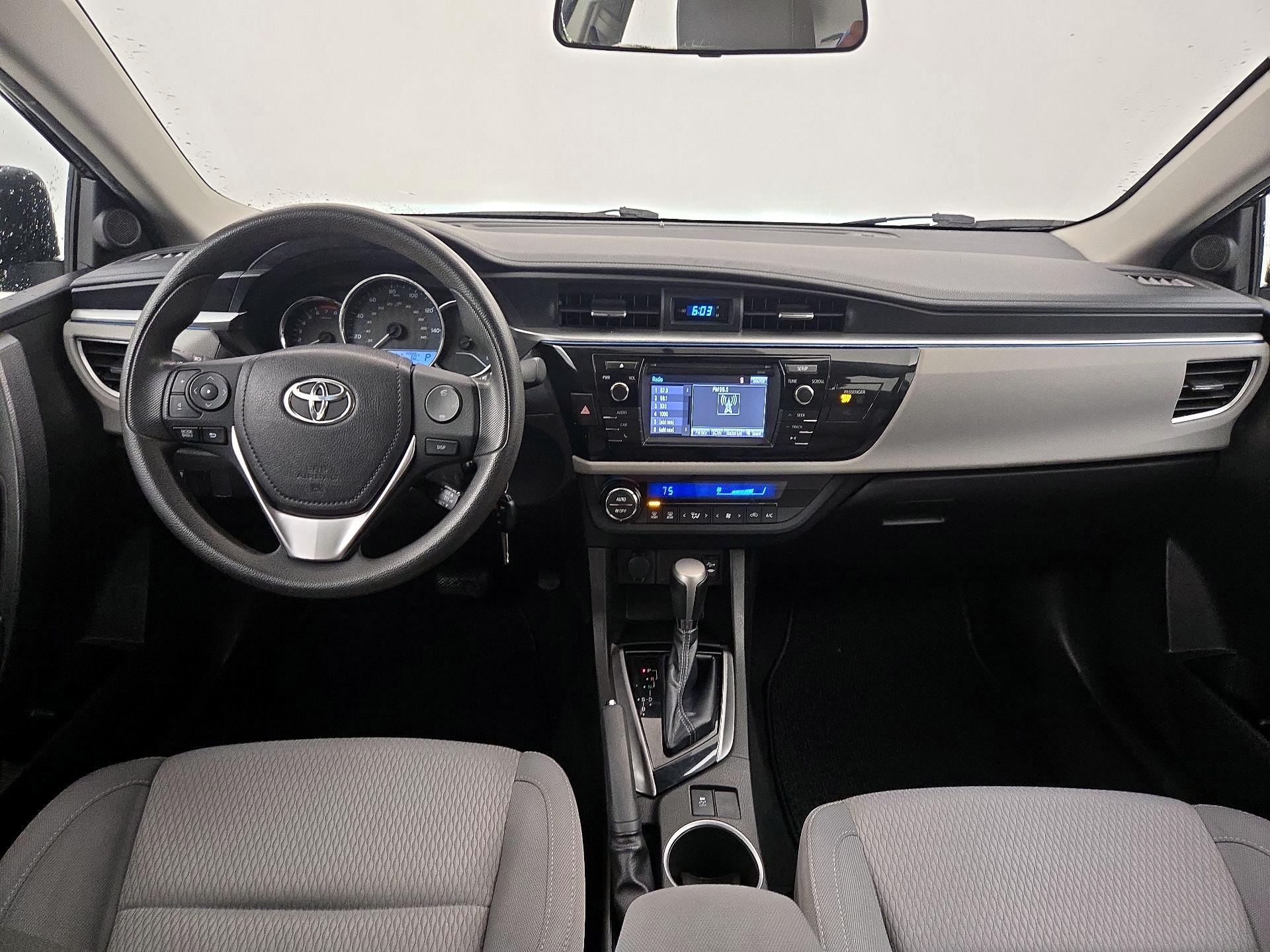 Thumbnail: 2014 Toyota Corolla - 9
