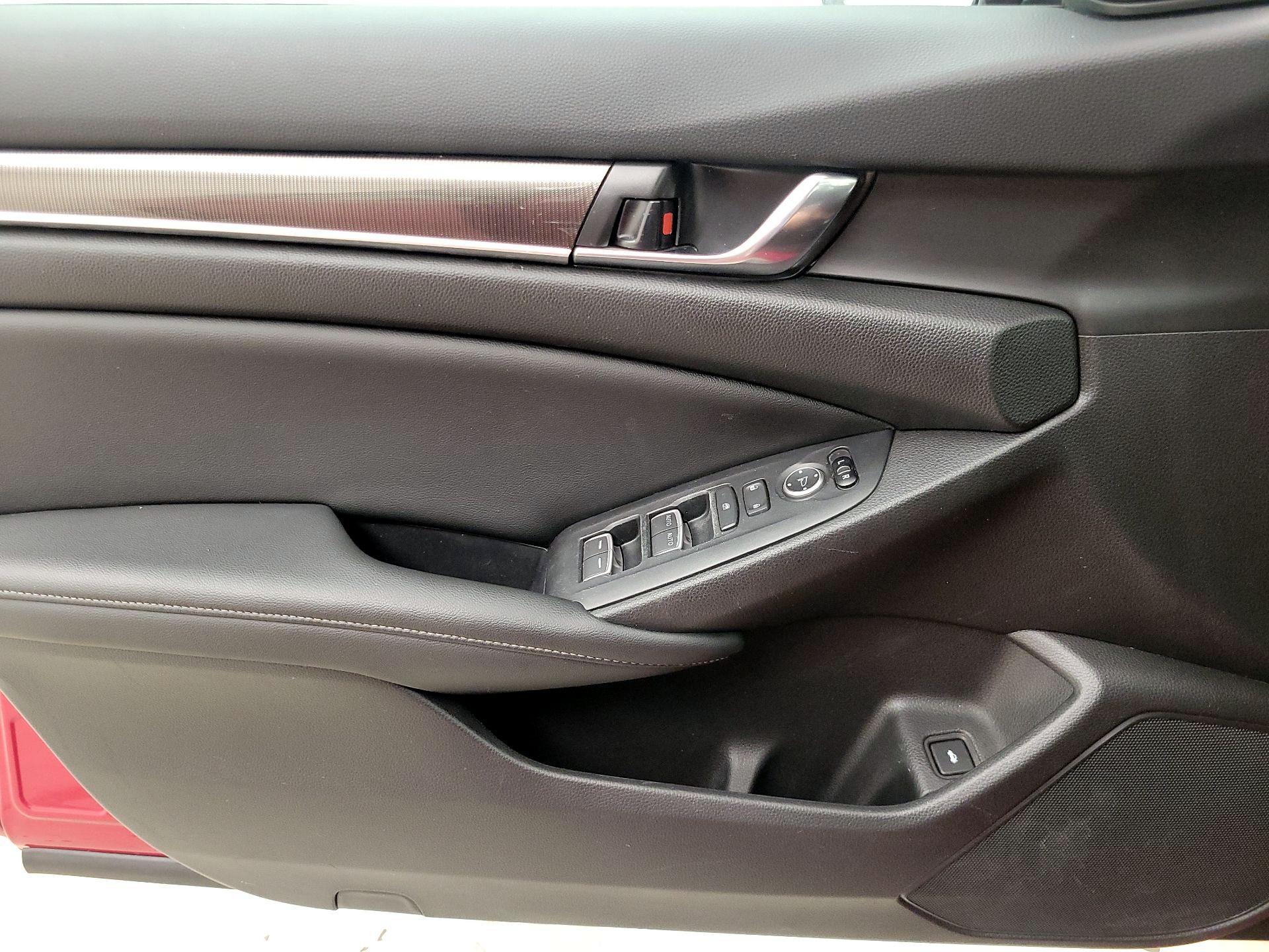 Thumbnail: 2021 Honda Accord - 12