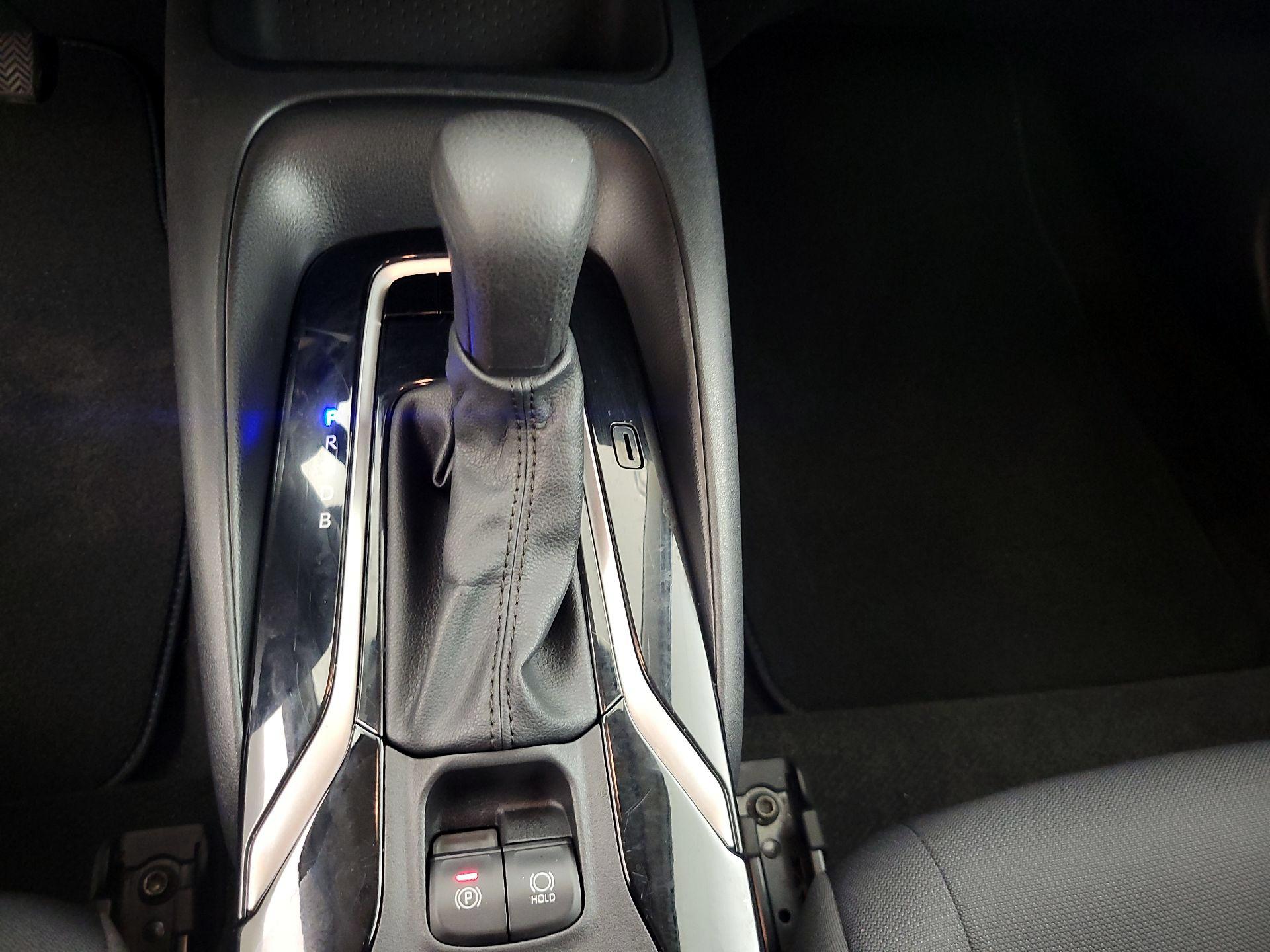 Thumbnail: 2022 Toyota Corolla - 17