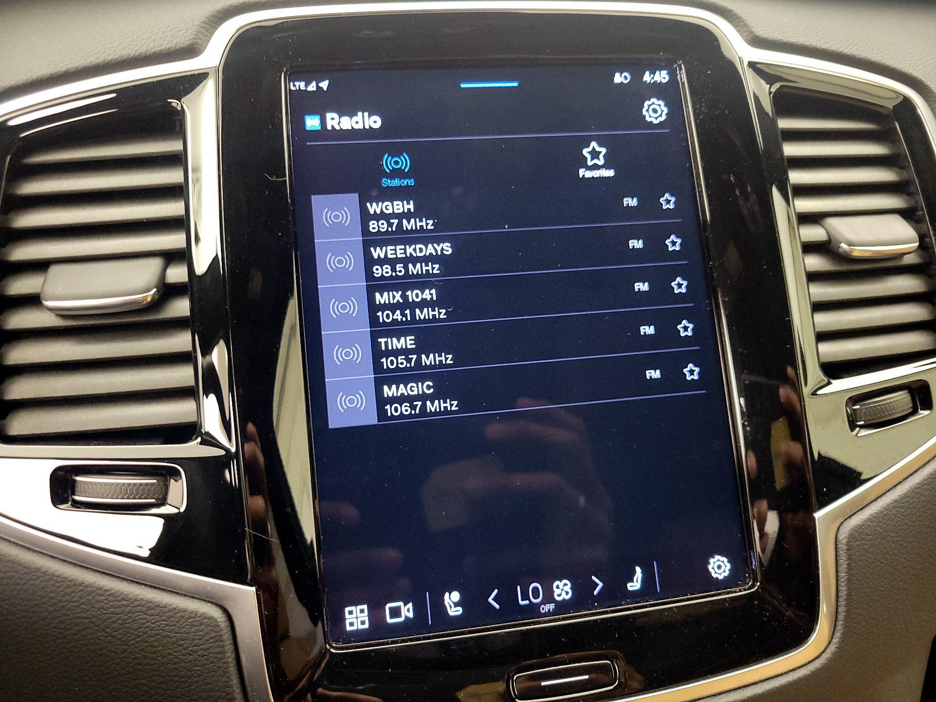 Thumbnail: 2024 Volvo XC90 - 16