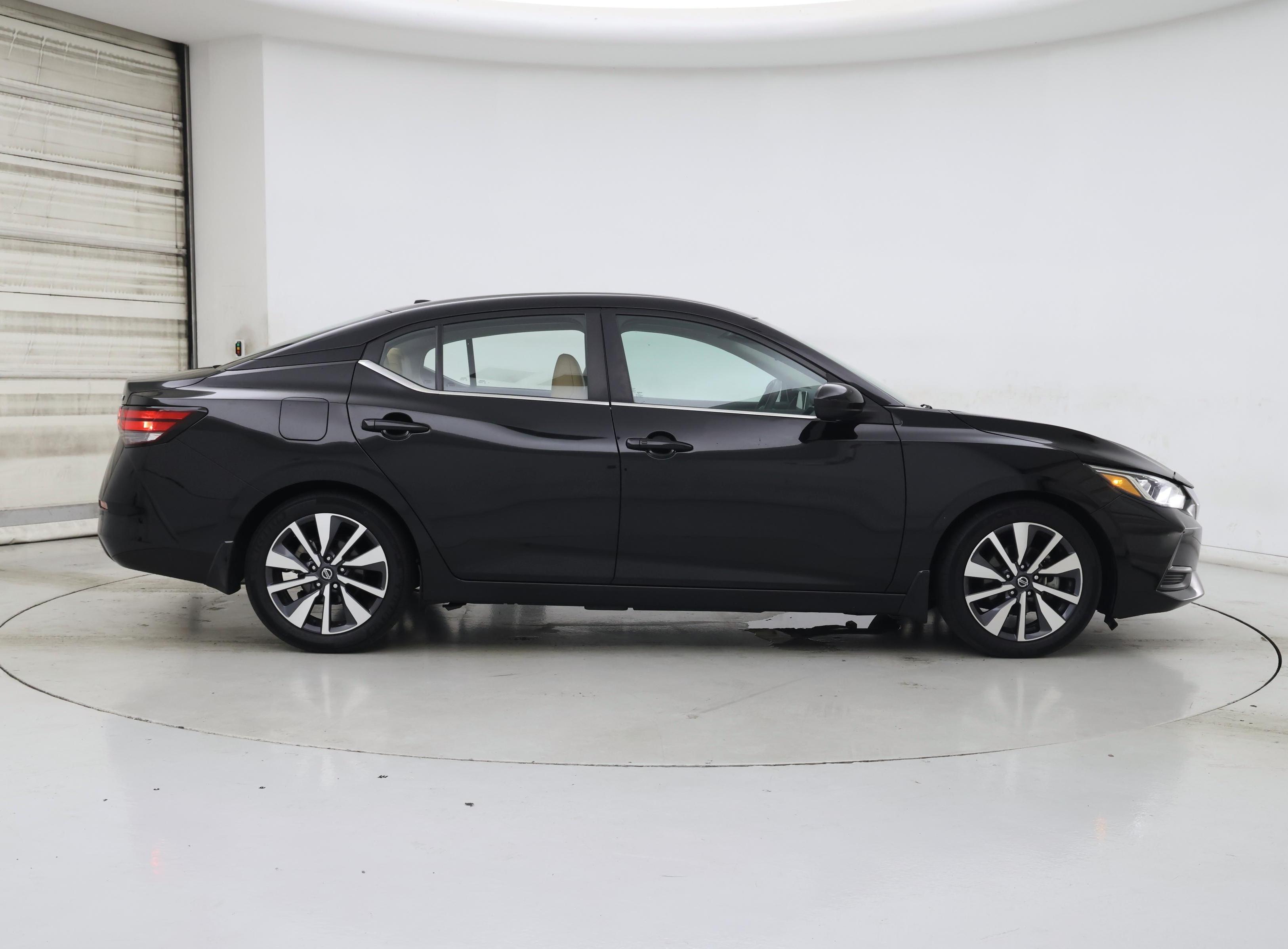 Thumbnail: 2021 Nissan Sentra - 7