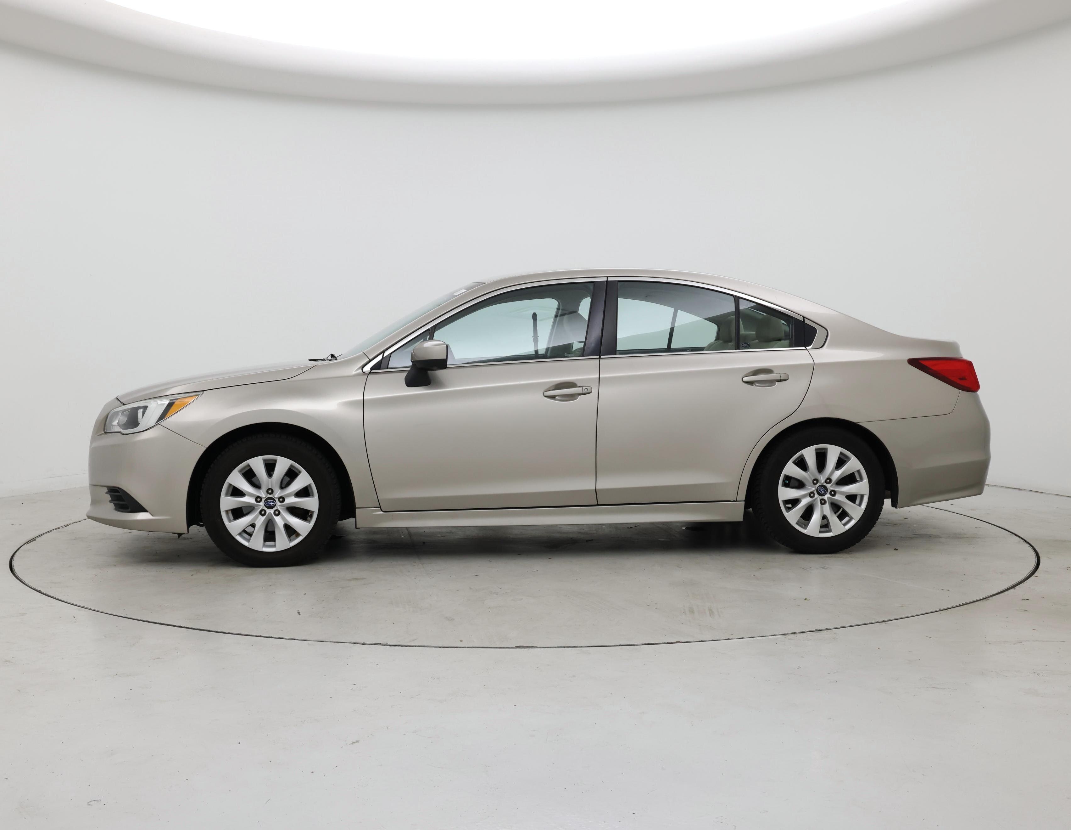 Thumbnail: 2015 Subaru Legacy - 3