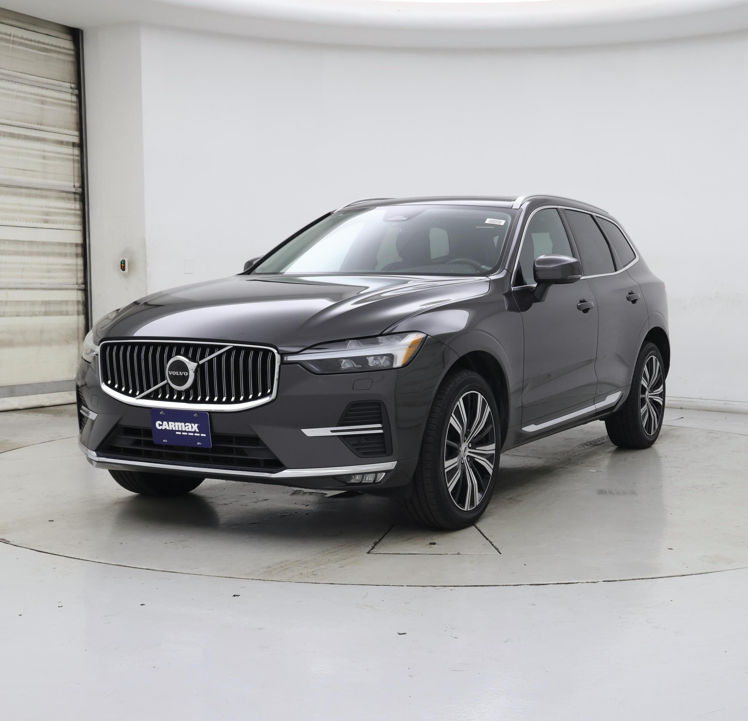 Thumbnail: 2022 Volvo XC60 - 4