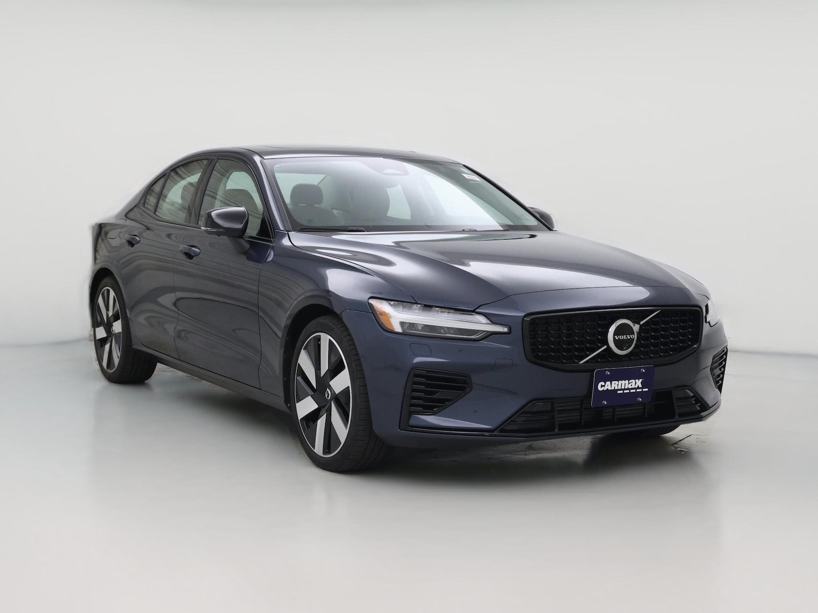 2024 Volvo S60 Plus