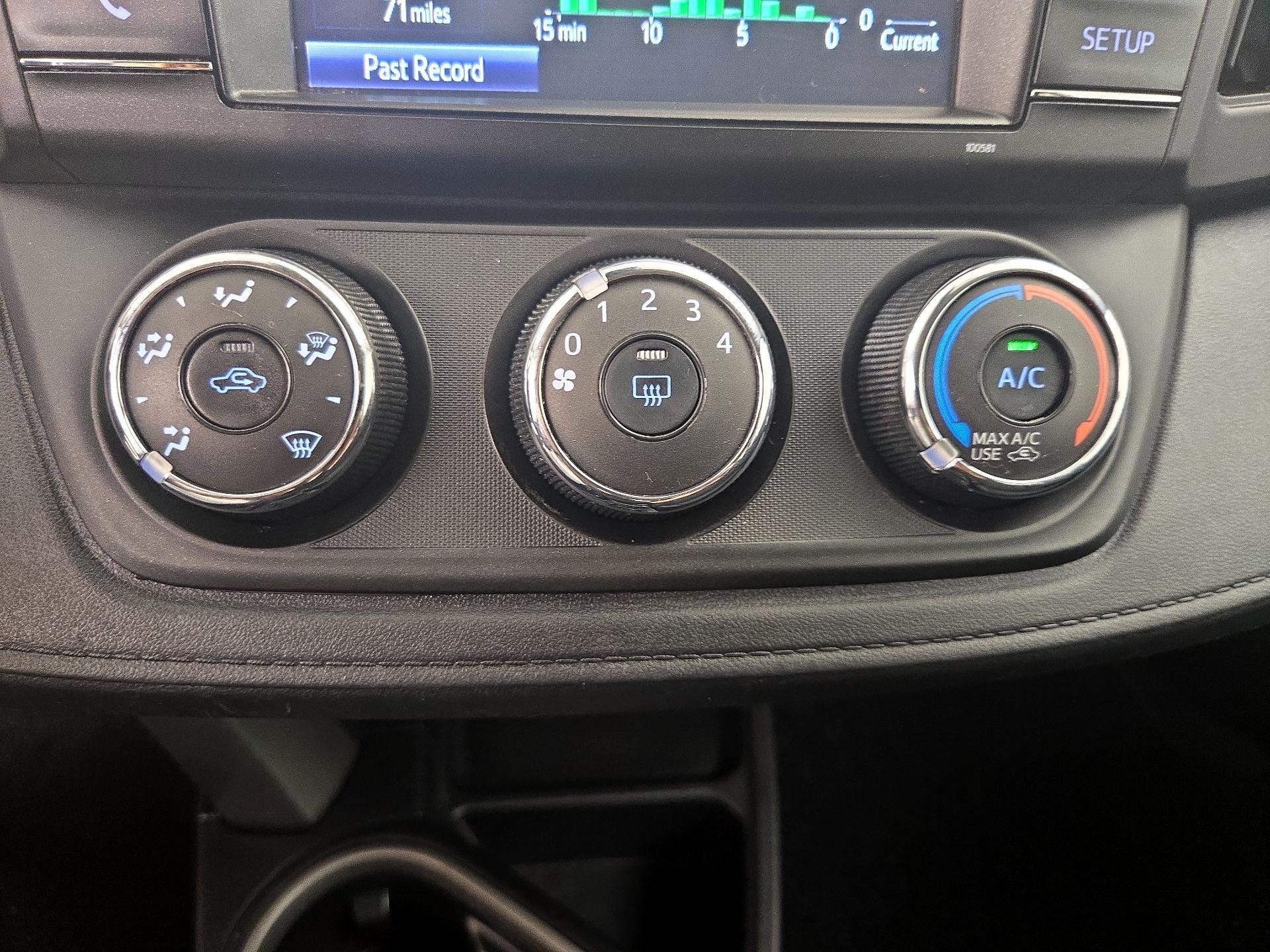 Thumbnail: 2017 Toyota RAV4 - 16