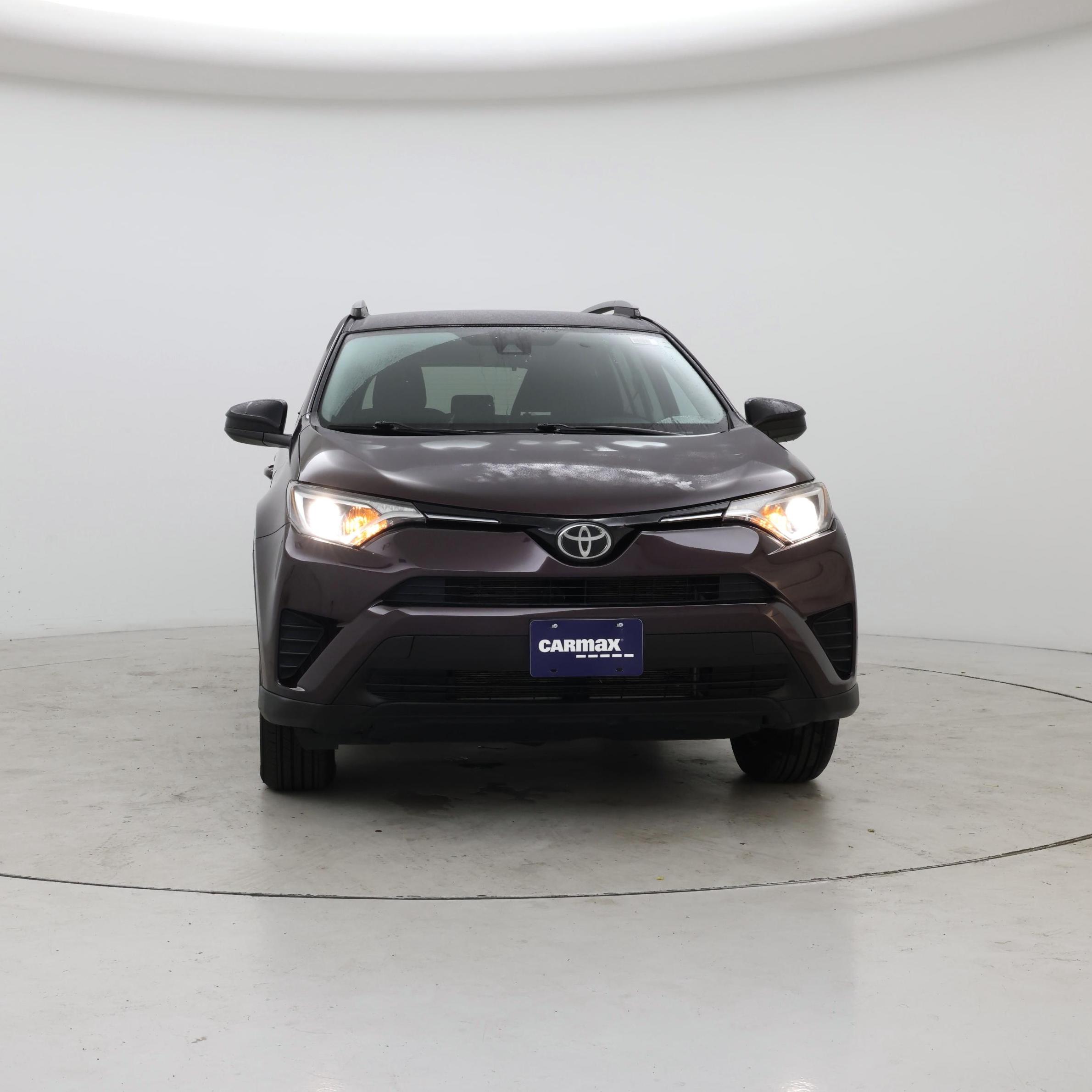 Thumbnail: 2017 Toyota RAV4 - 5