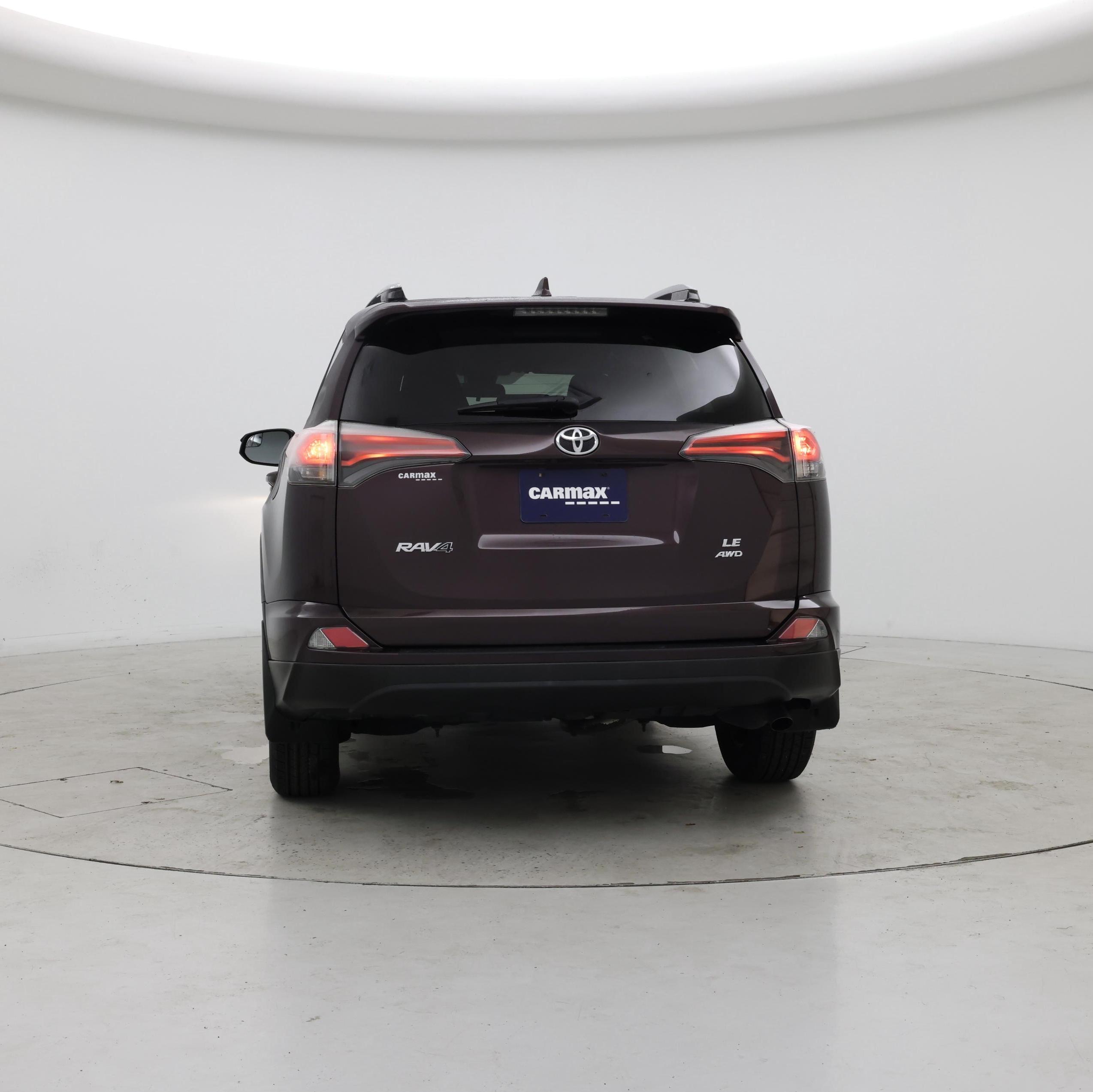 Thumbnail: 2017 Toyota RAV4 - 6