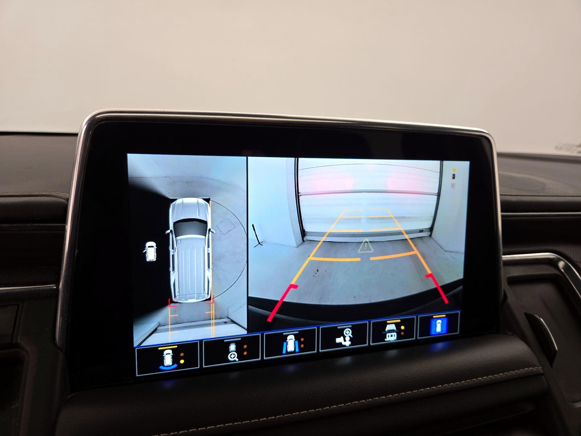Thumbnail: 2021 GMC Yukon XL - 15