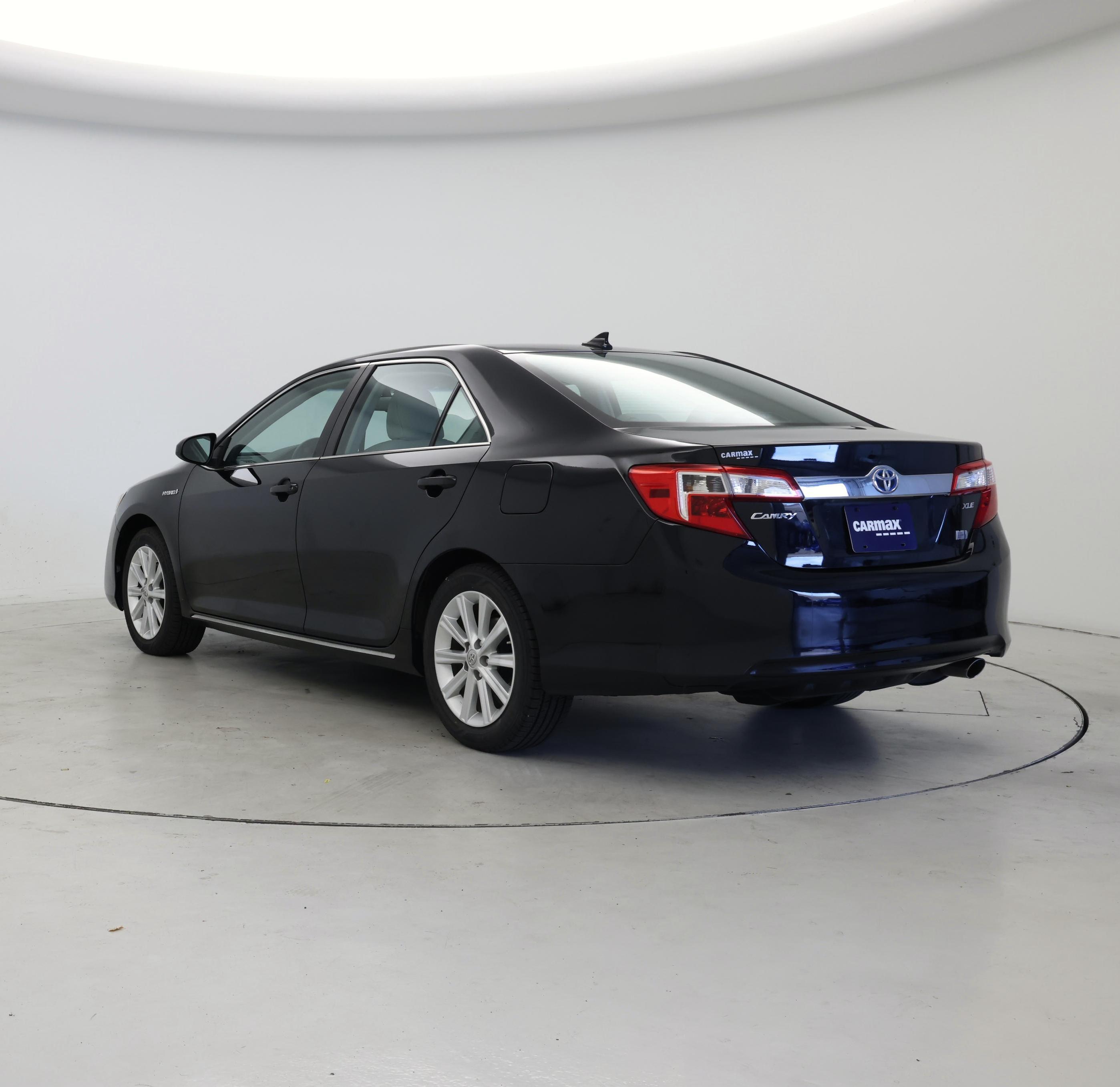 Thumbnail: 2014 Toyota Camry - 2