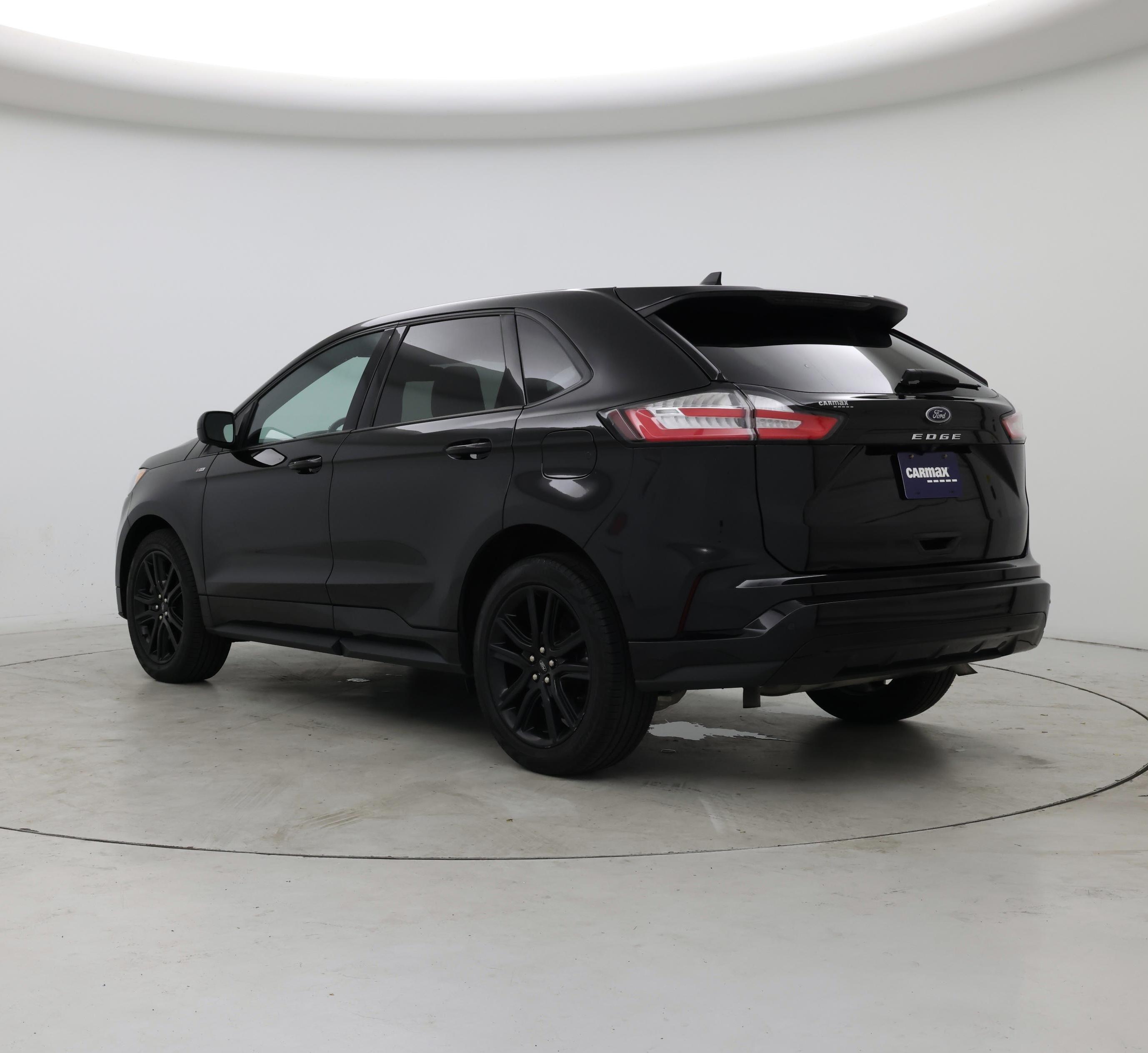 Thumbnail: 2023 Ford Edge - 2