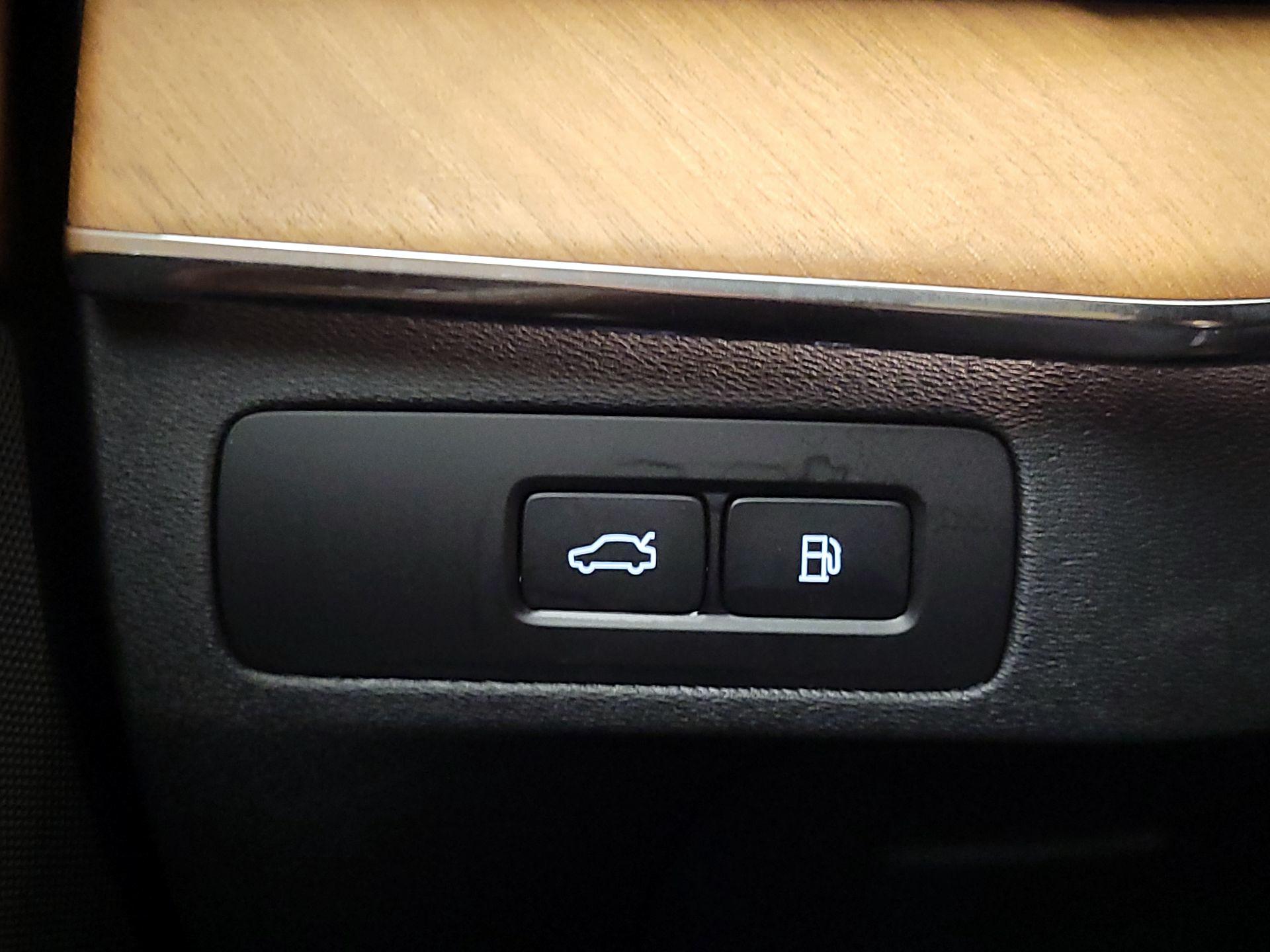 Thumbnail: 2024 Volvo XC90 - 13