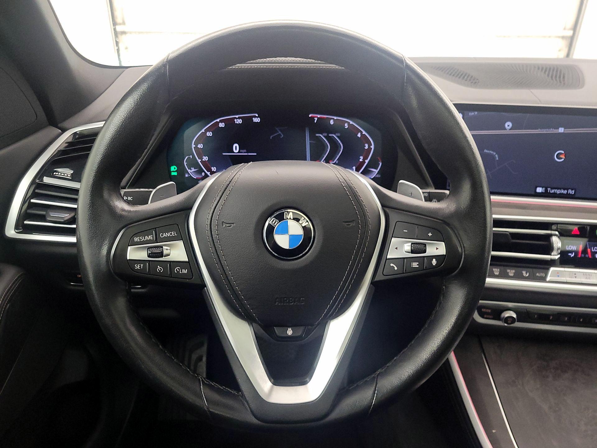 Thumbnail: 2023 BMW X5 - 10
