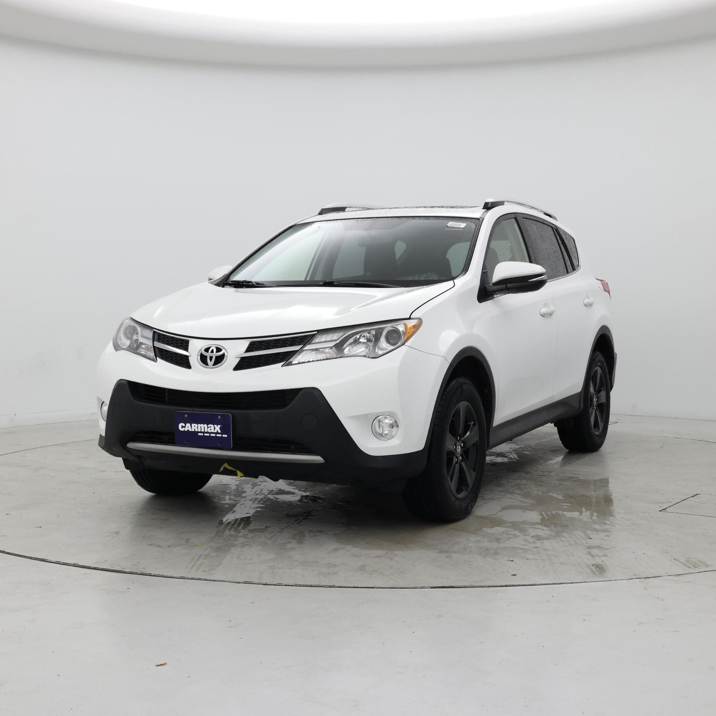 Thumbnail: 2015 Toyota RAV4 - 4