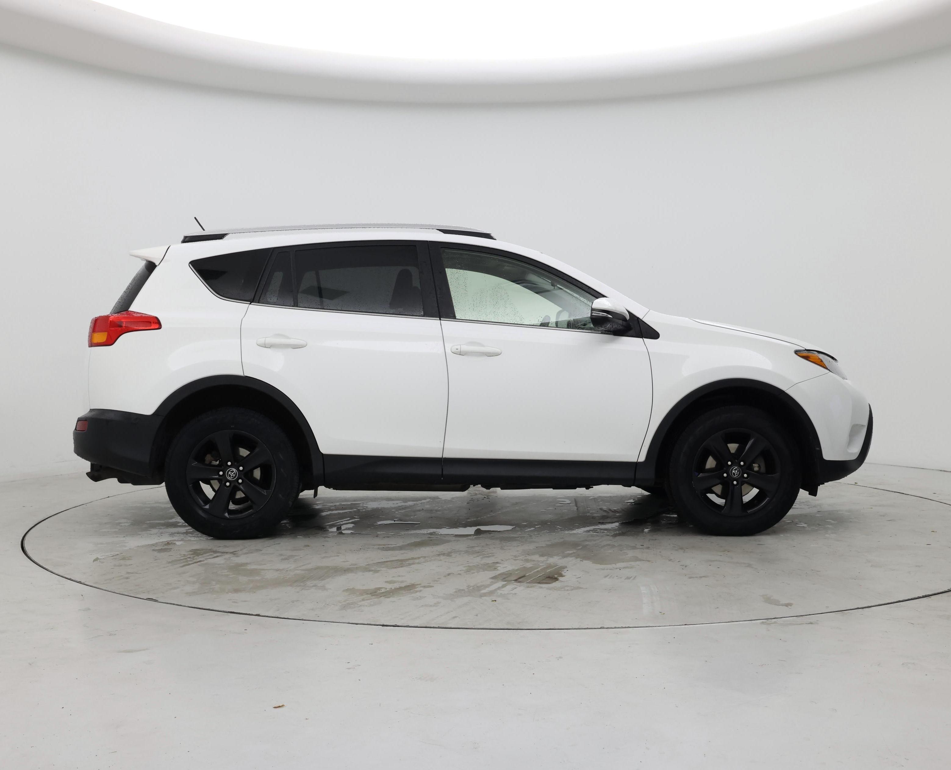 Thumbnail: 2015 Toyota RAV4 - 7