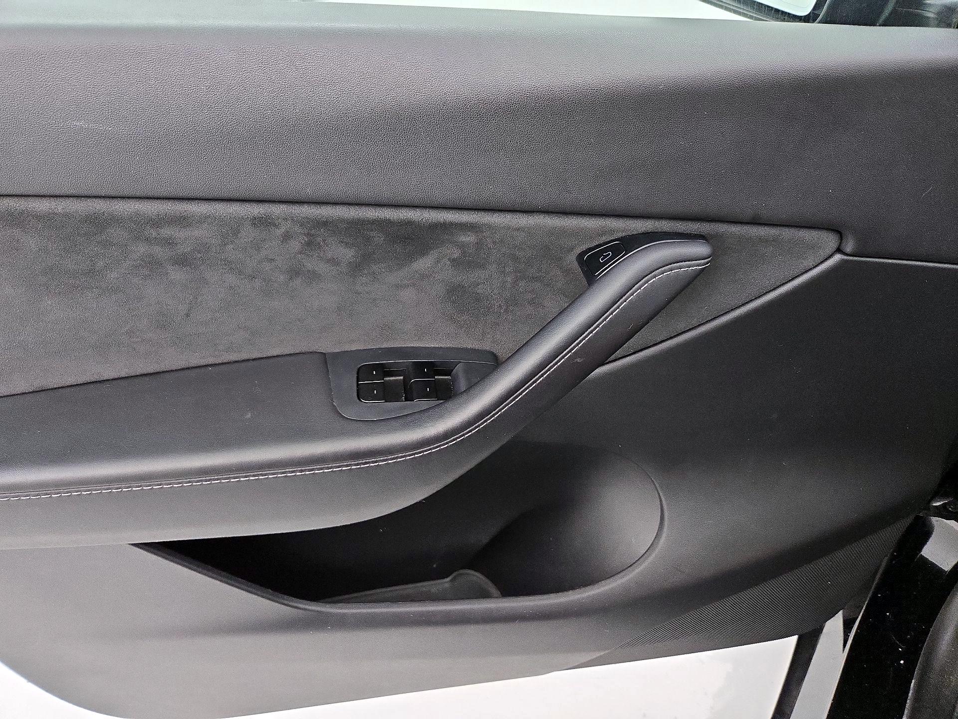 Thumbnail: 2021 Tesla Model Y - 12