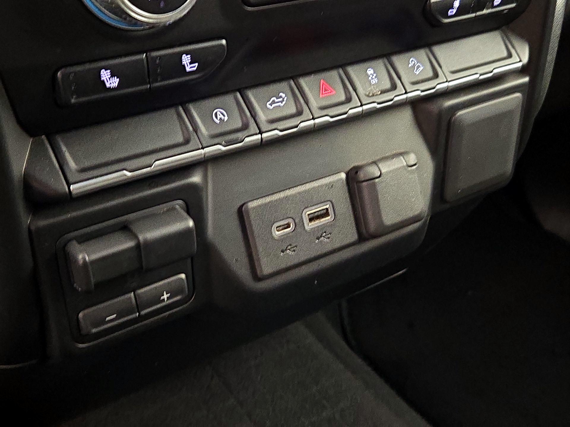 Thumbnail: 2021 GMC Sierra 1500 - 18