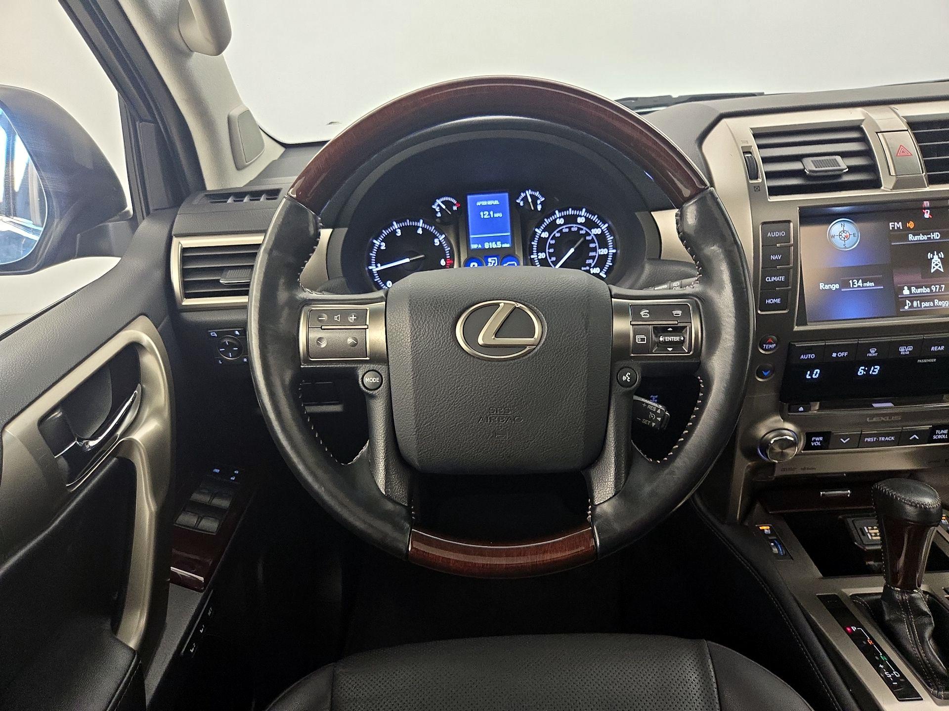 Thumbnail: 2019 Lexus GX - 10
