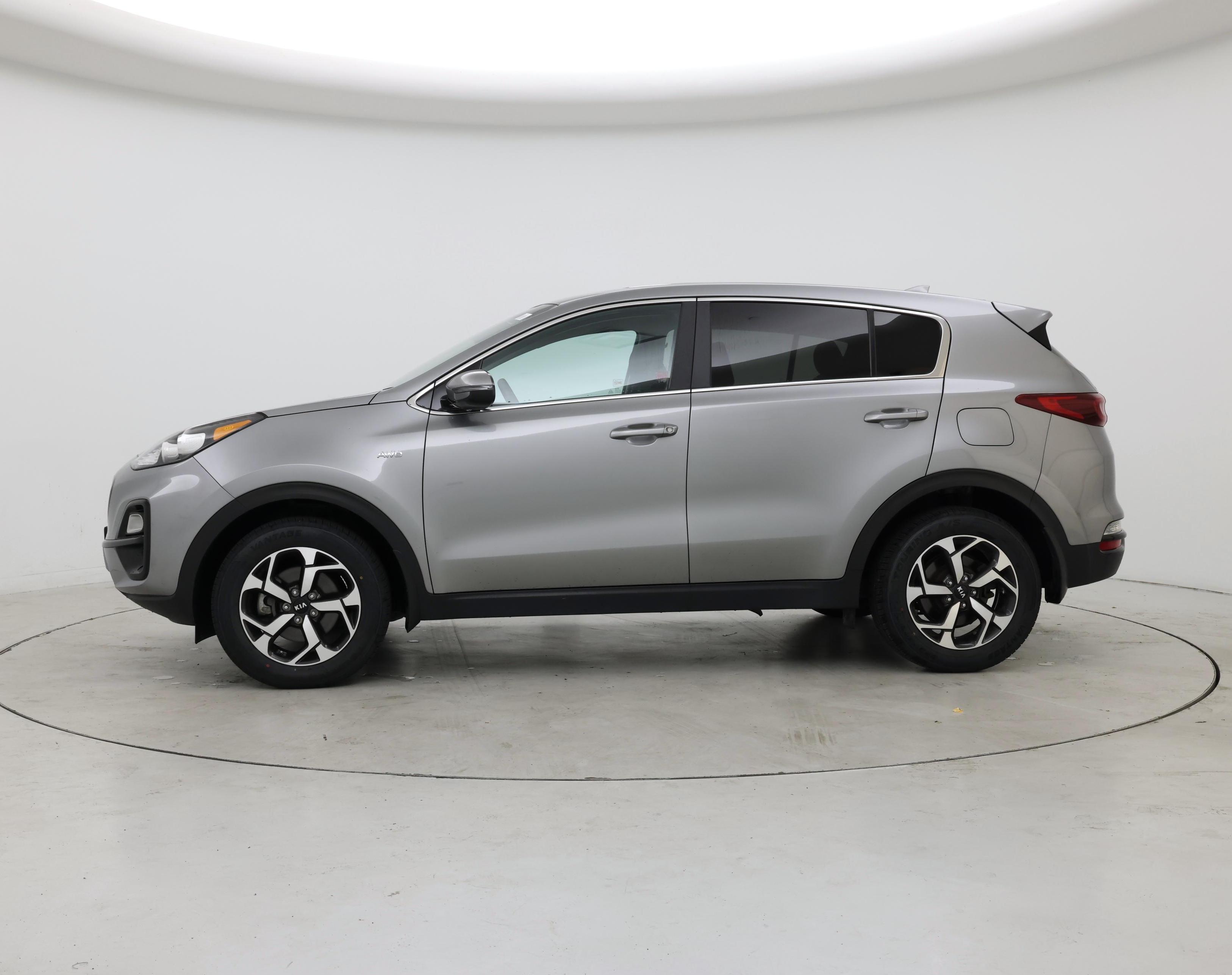 Thumbnail: 2021 Kia Sportage - 3