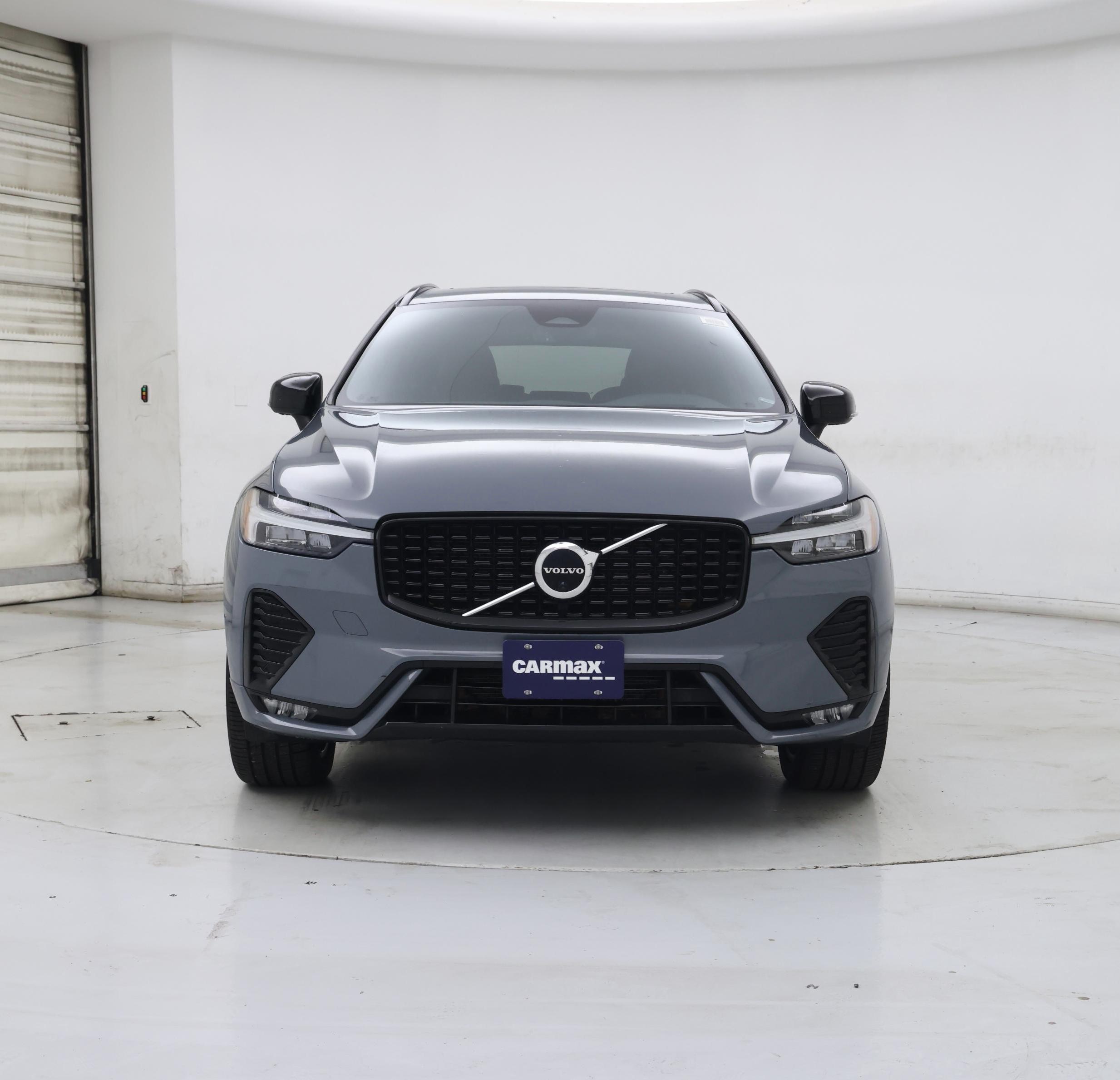 Thumbnail: 2023 Volvo XC60 - 5